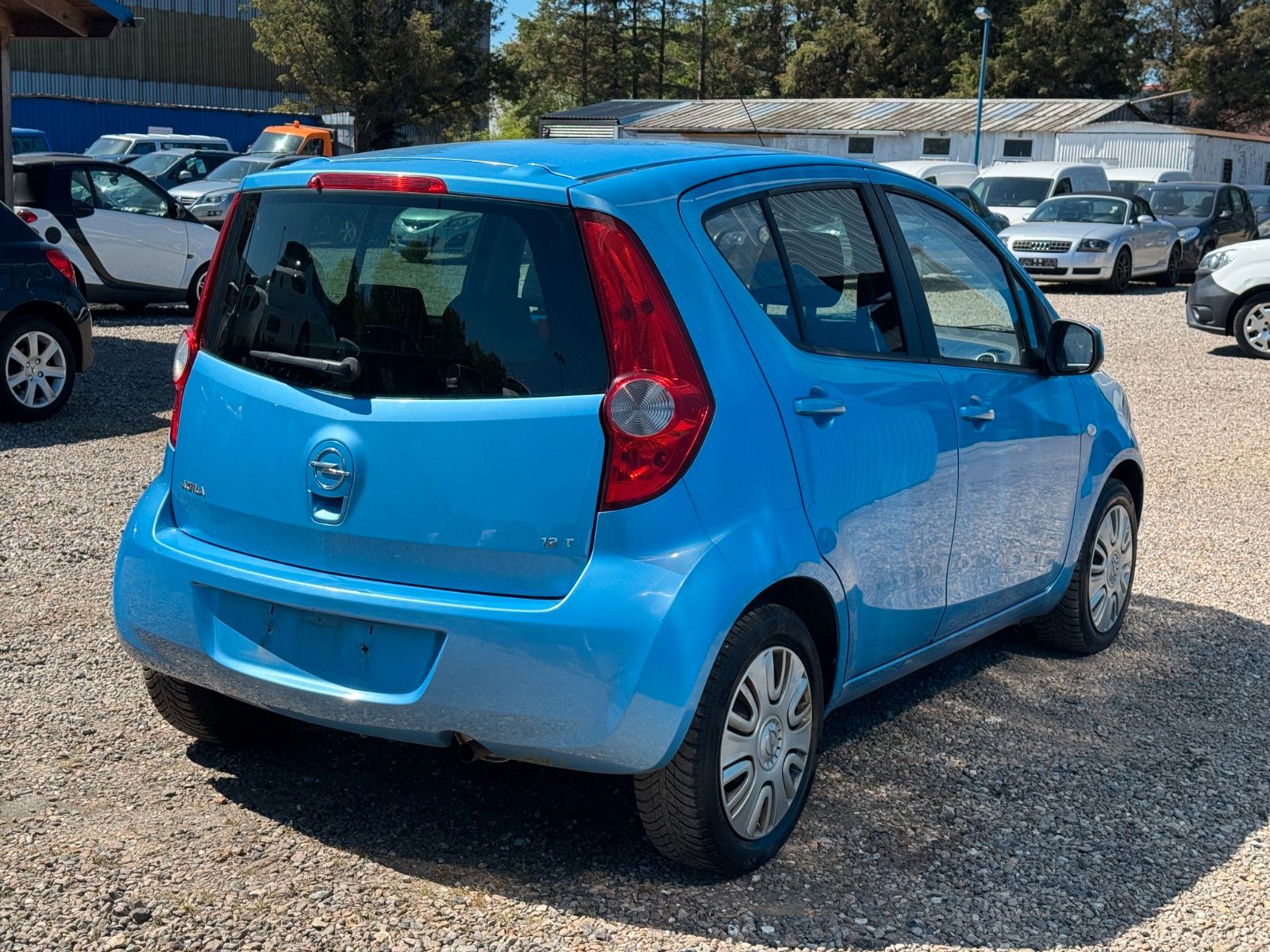 Fahrzeugabbildung Opel Agila B**Edition**Klima**