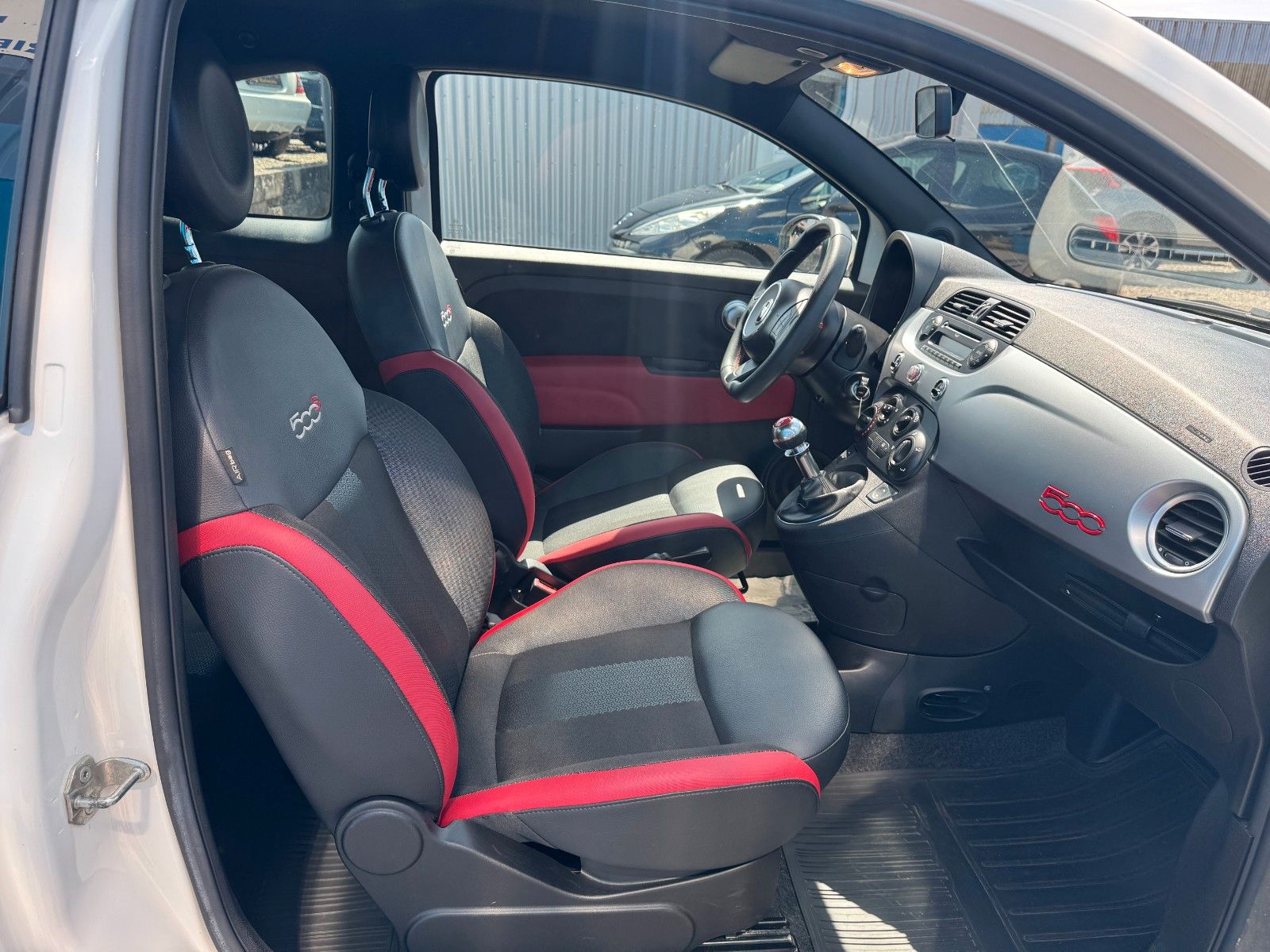 Fahrzeugabbildung Fiat 500 S**Dig Tacho**Klima**MFL**Leder**Sport**