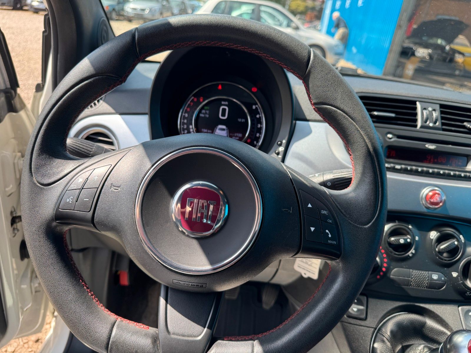 Fahrzeugabbildung Fiat 500 S**Dig Tacho**Klima**MFL**Leder**Sport**