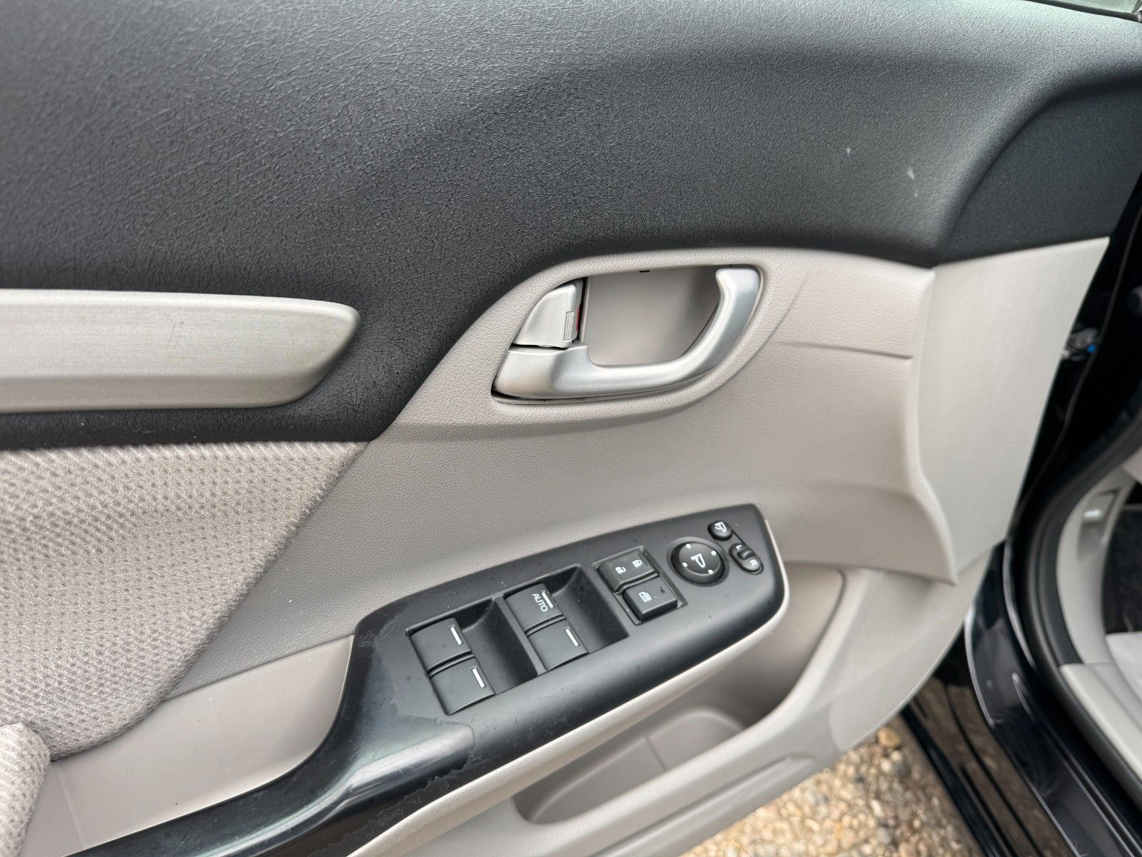 Fahrzeugabbildung Honda Civic Lim. 4-trg.Executive*Xenon*SHZ*Temp*Kamera