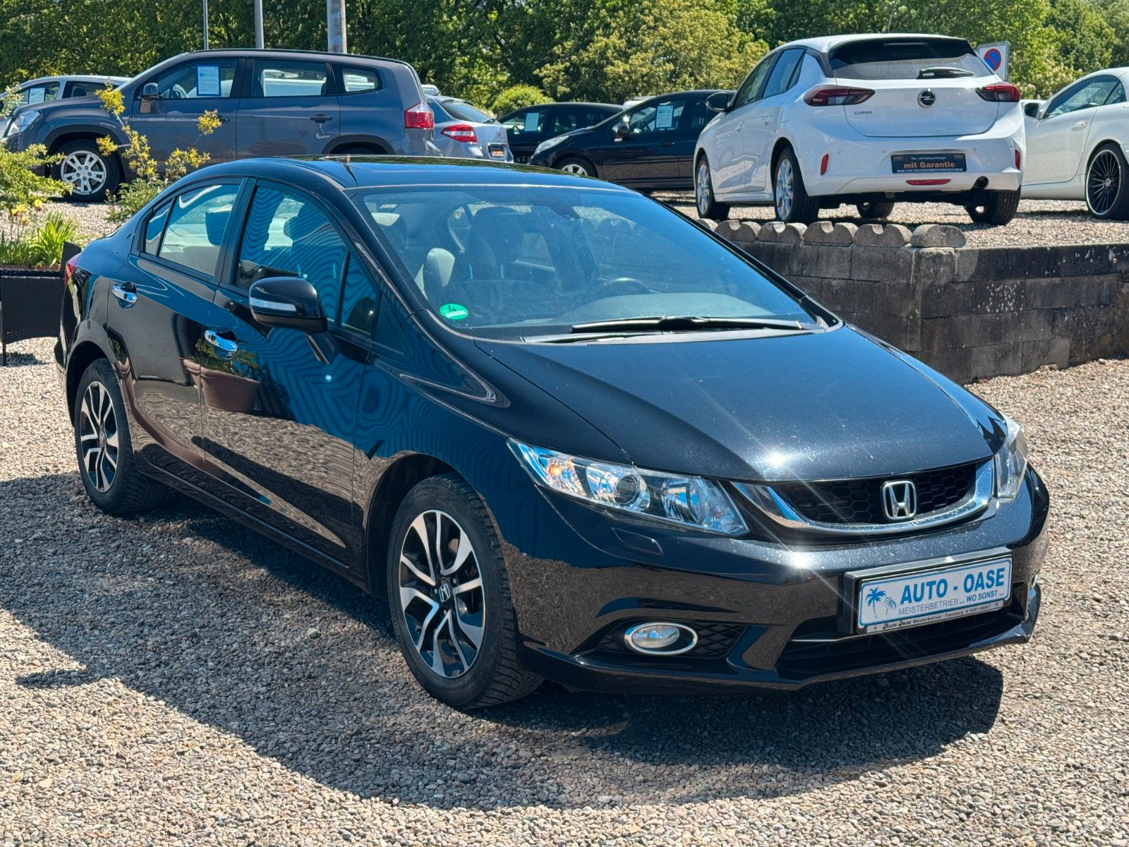 Fahrzeugabbildung Honda Civic Lim. 4-trg.Executive*Xenon*SHZ*Temp*Kamera