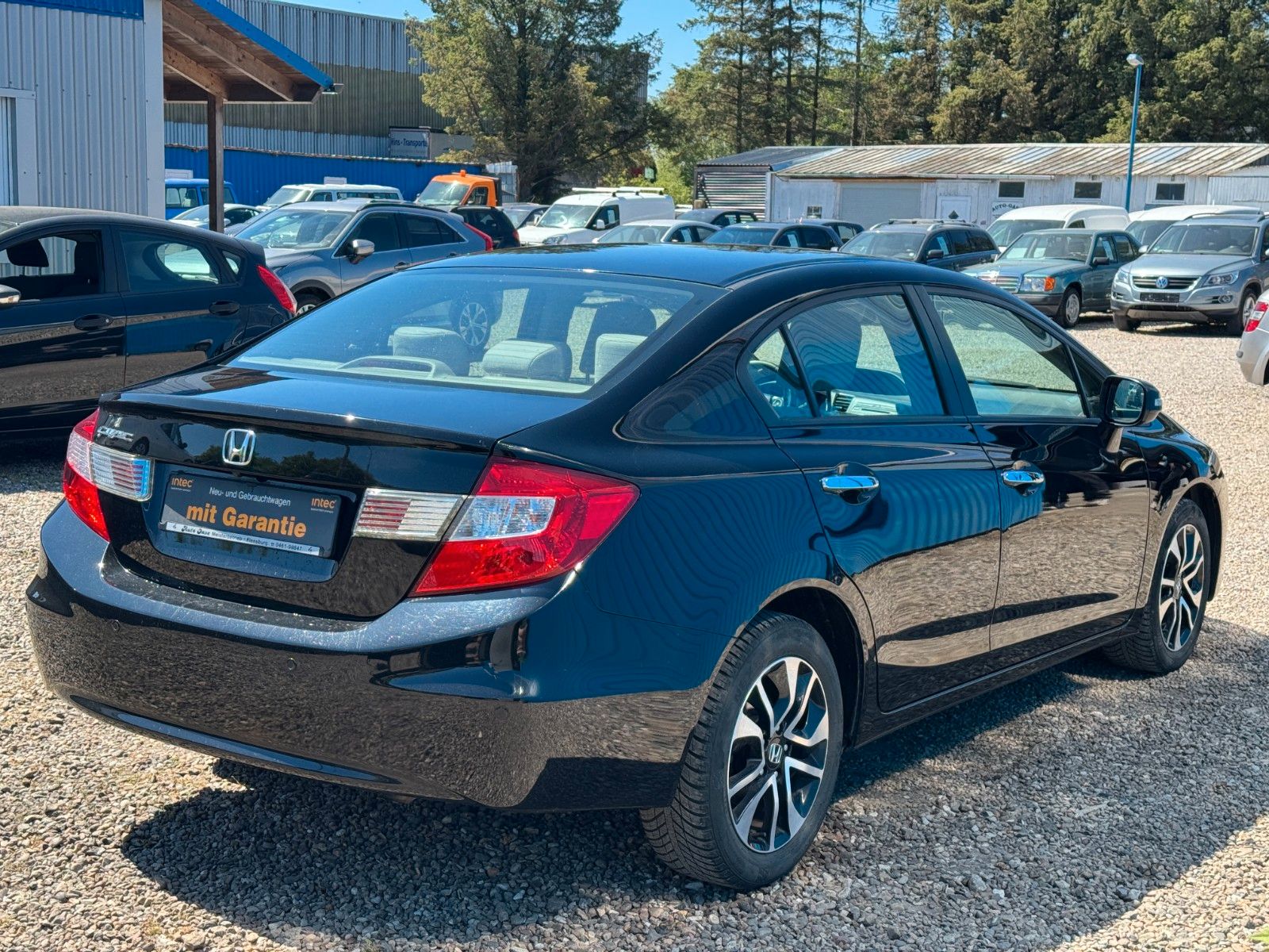Fahrzeugabbildung Honda Civic Lim. 4-trg.Executive*Xenon*SHZ*Temp*Kamera