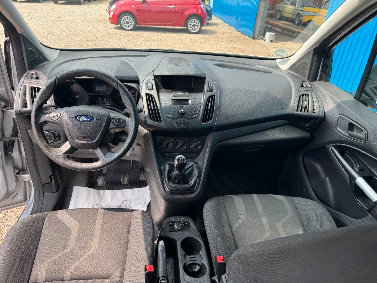 Fahrzeugabbildung Ford Transit Connect Kombi*Trend*AHK*SHZ*Schietür*