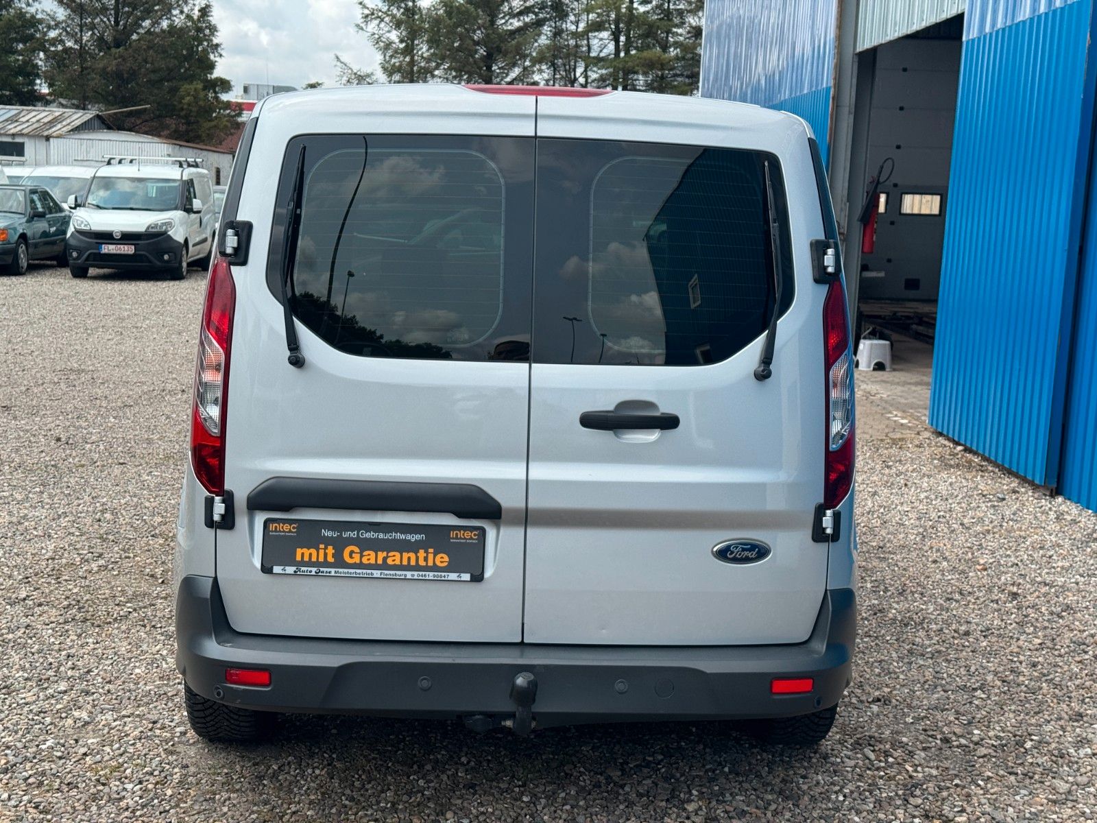 Fahrzeugabbildung Ford Transit Connect Kombi*Trend*AHK*SHZ*Schietür*
