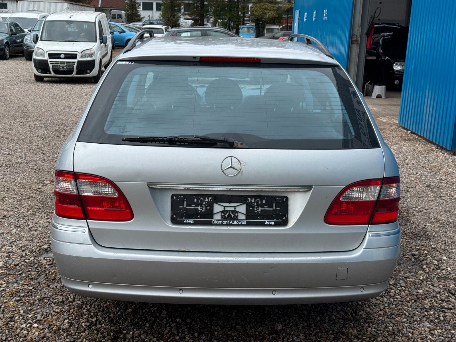 Fahrzeugabbildung Mercedes-Benz E 280 T CDI*Avantgarde*Automatik*HU06/2026*AHK*