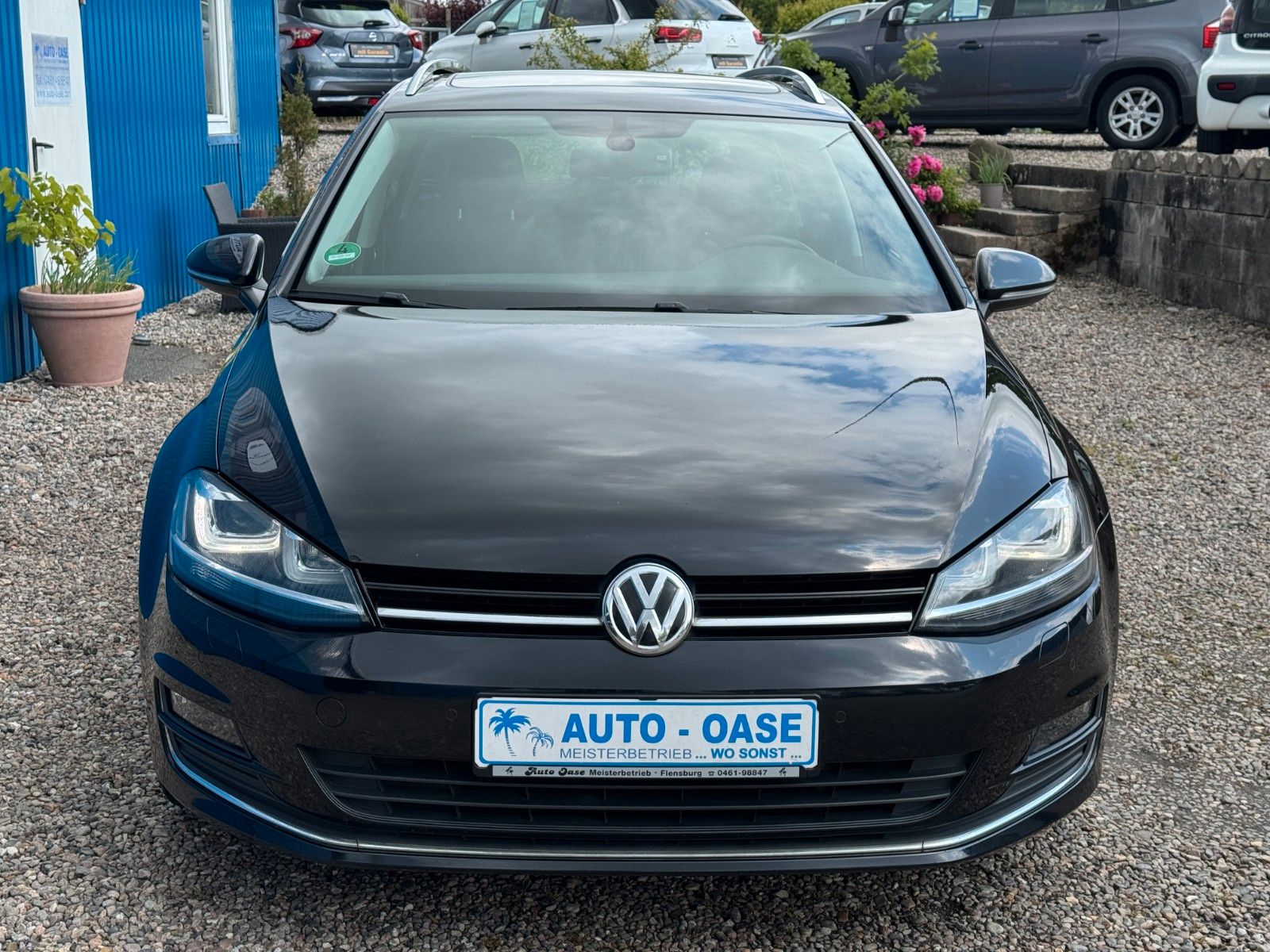 Fahrzeugabbildung Volkswagen Golf VII Variant*Highline*Standh*Pano*AHK*Xenon*
