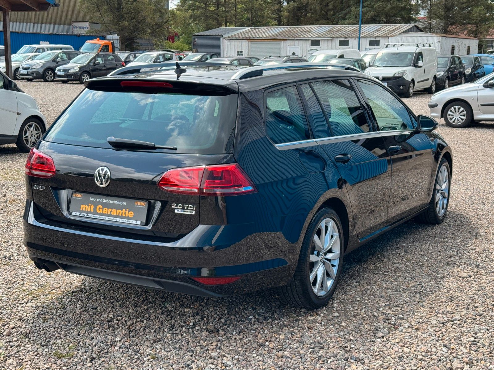 Fahrzeugabbildung Volkswagen Golf VII Variant*Highline*Standh*Pano*AHK*Xenon*