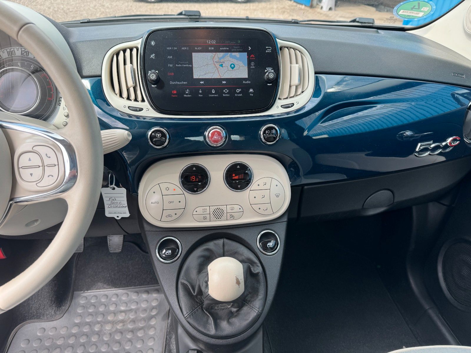 Fahrzeugabbildung Fiat 500C **Collezione**Cabrio**CarPlay**54 TKM**