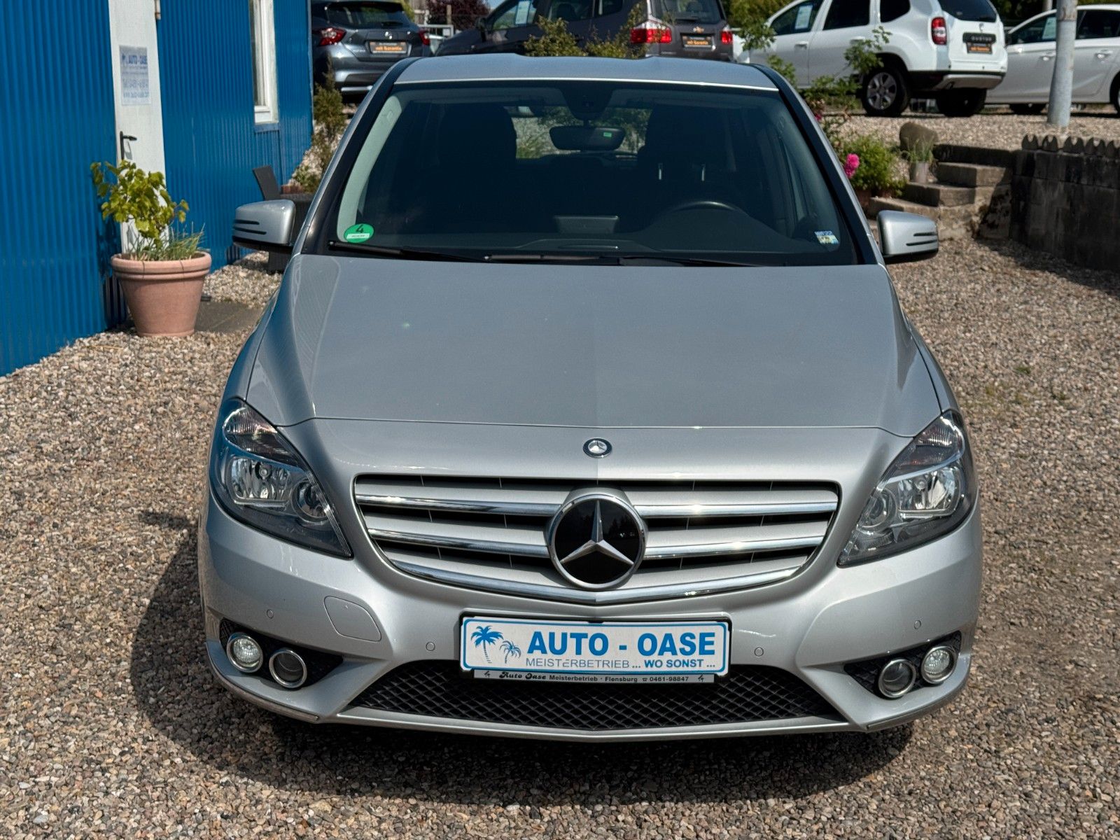 Fahrzeugabbildung Mercedes-Benz B 180**Sports Tourer**Automatik**AHK**Temp**