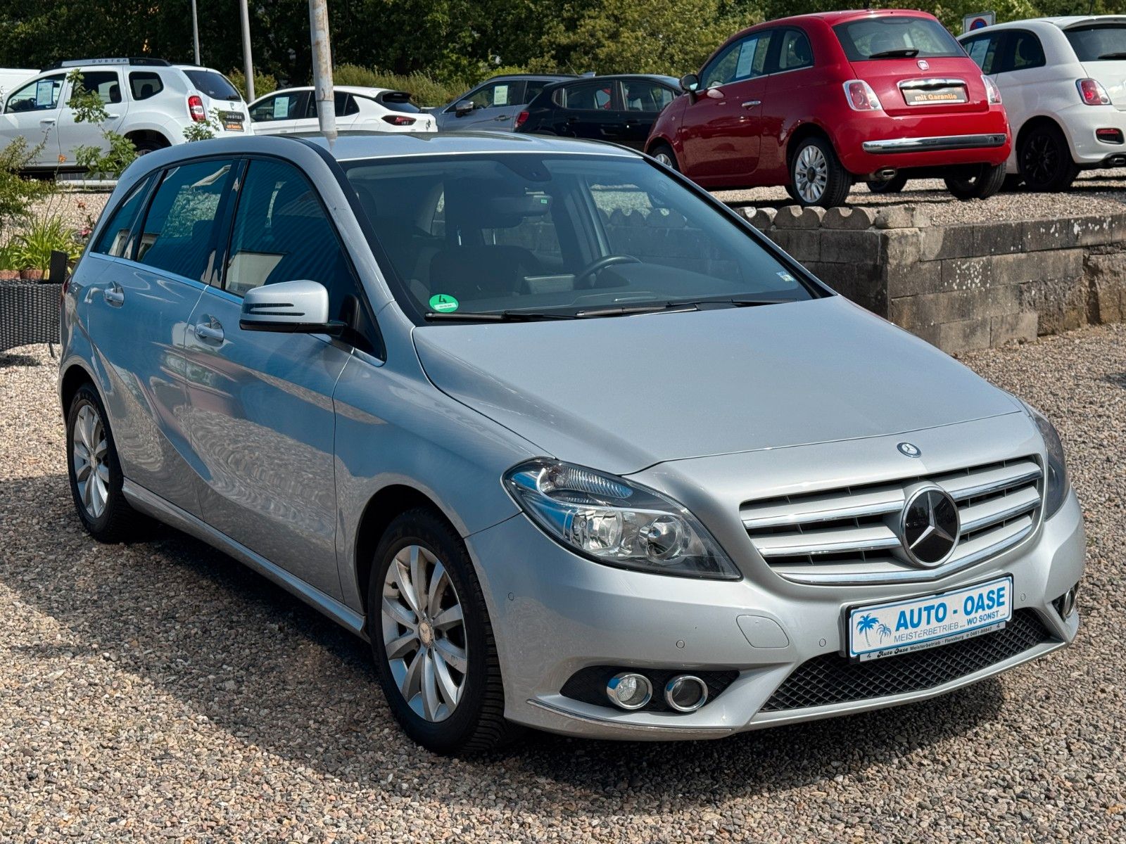 Fahrzeugabbildung Mercedes-Benz B 180**Sports Tourer**Automatik**AHK**Temp**