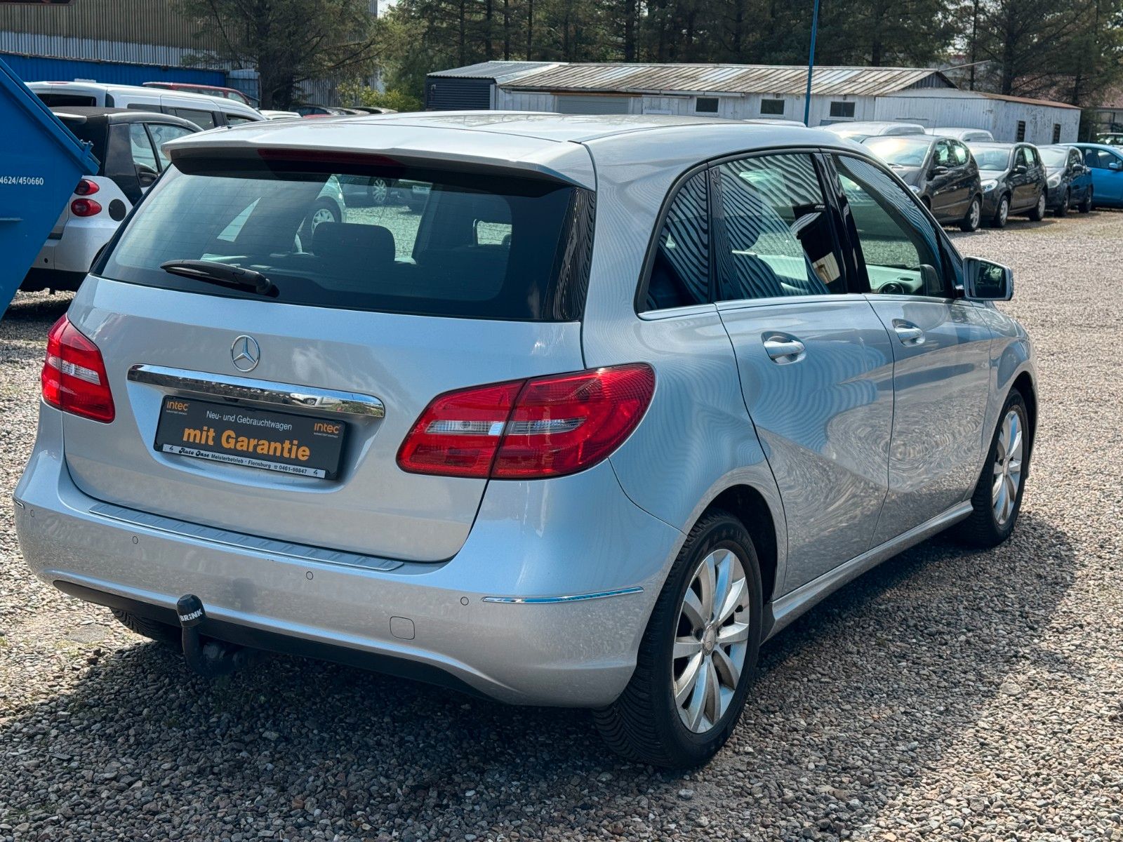 Fahrzeugabbildung Mercedes-Benz B 180**Sports Tourer**Automatik**AHK**Temp**