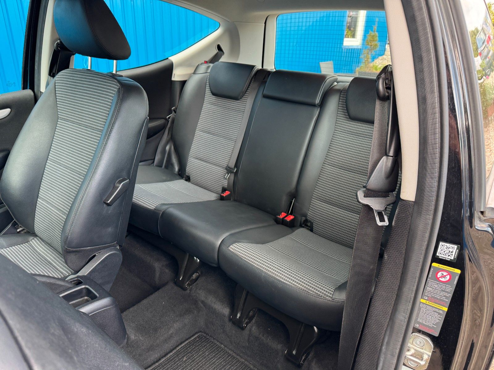 Fahrzeugabbildung Mercedes-Benz A 180**Avantgarde**HU 10/2025**Klima**AHK**