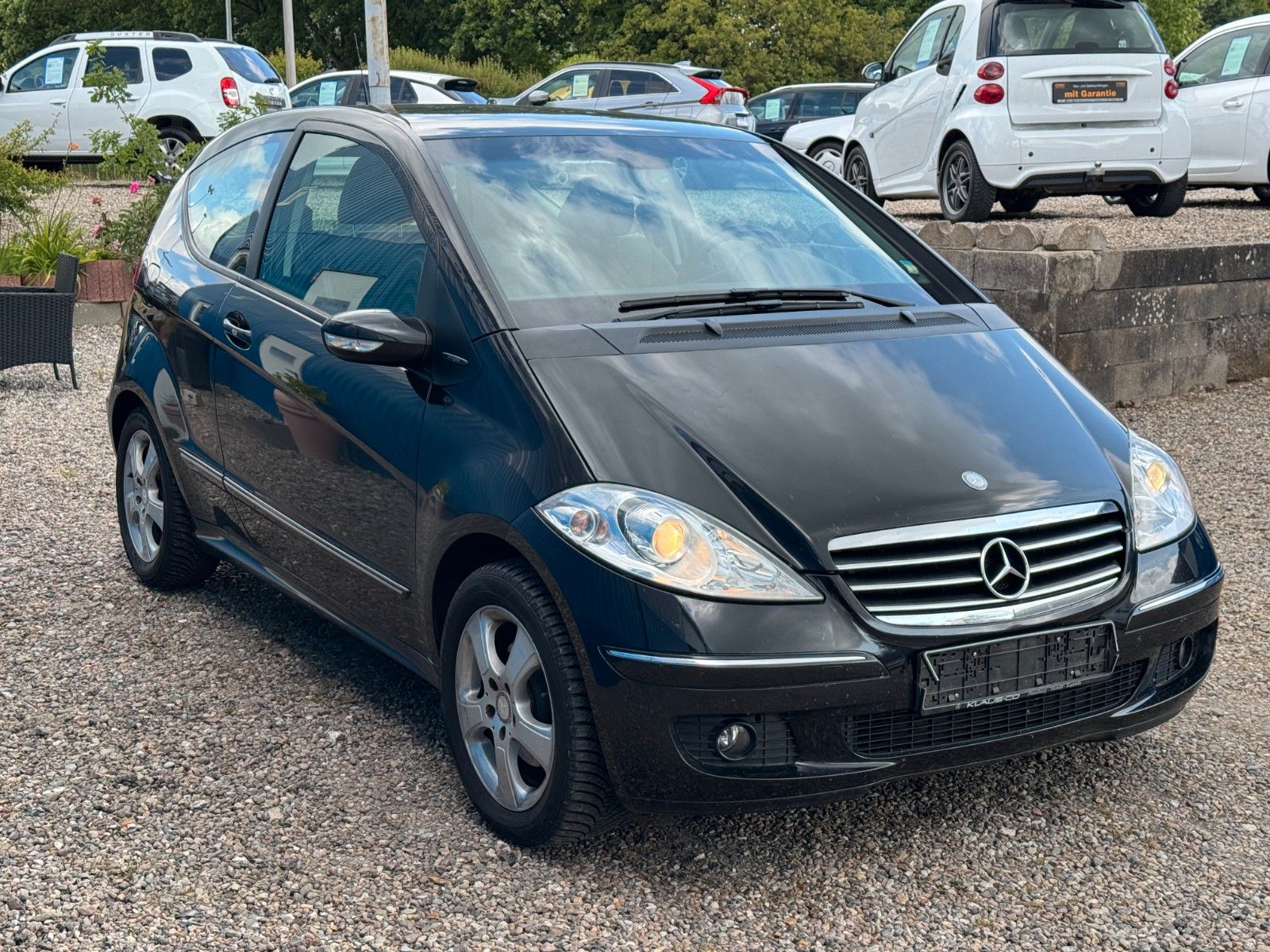 Fahrzeugabbildung Mercedes-Benz A 180**Avantgarde**HU 10/2025**Klima**AHK**
