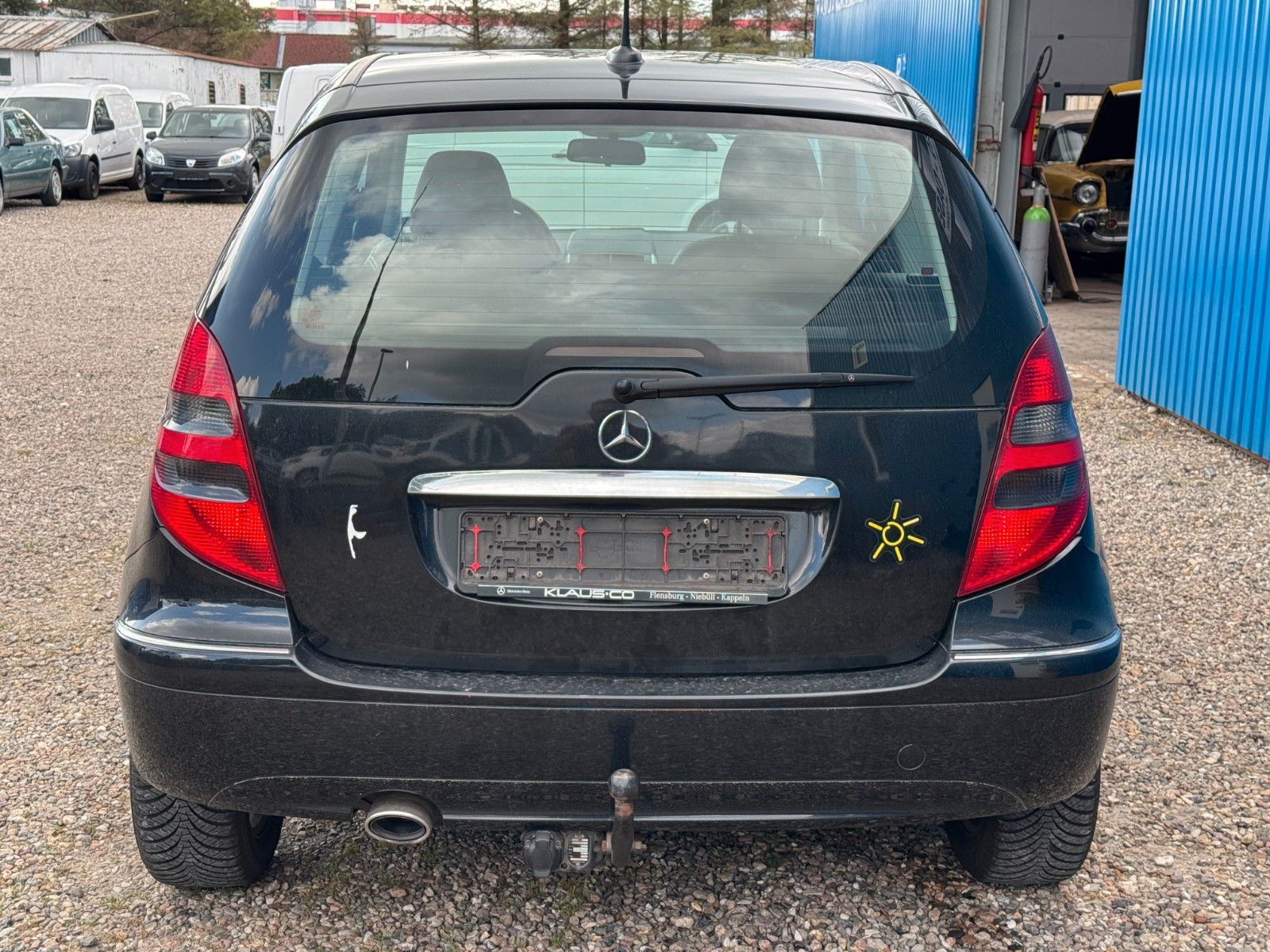 Fahrzeugabbildung Mercedes-Benz A 180**Avantgarde**HU 10/2025**Klima**AHK**