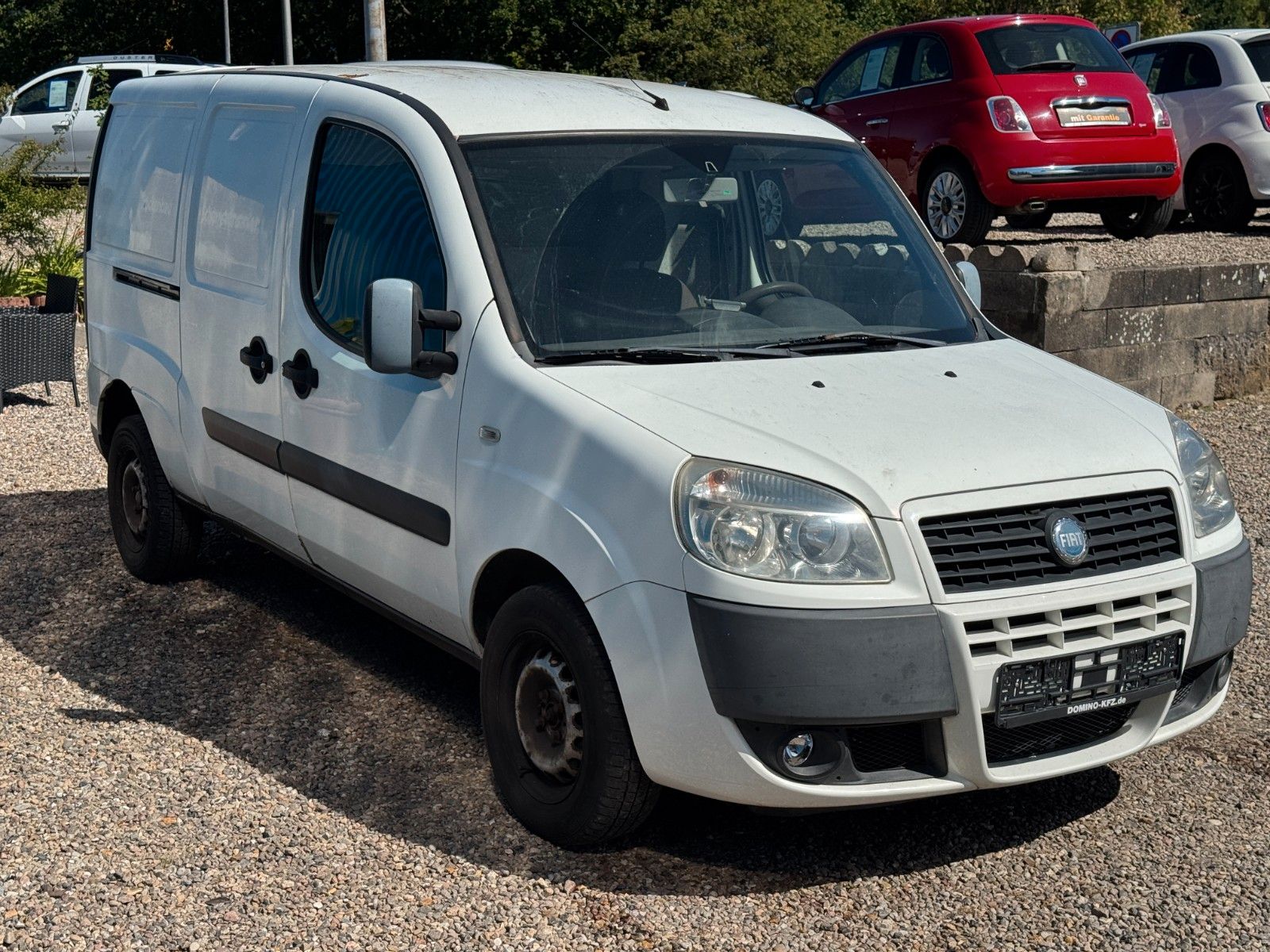 Fahrzeugabbildung Fiat Doblo 1.9 JTD SX **Maxi**Kasten**AHK**HU 07/27**