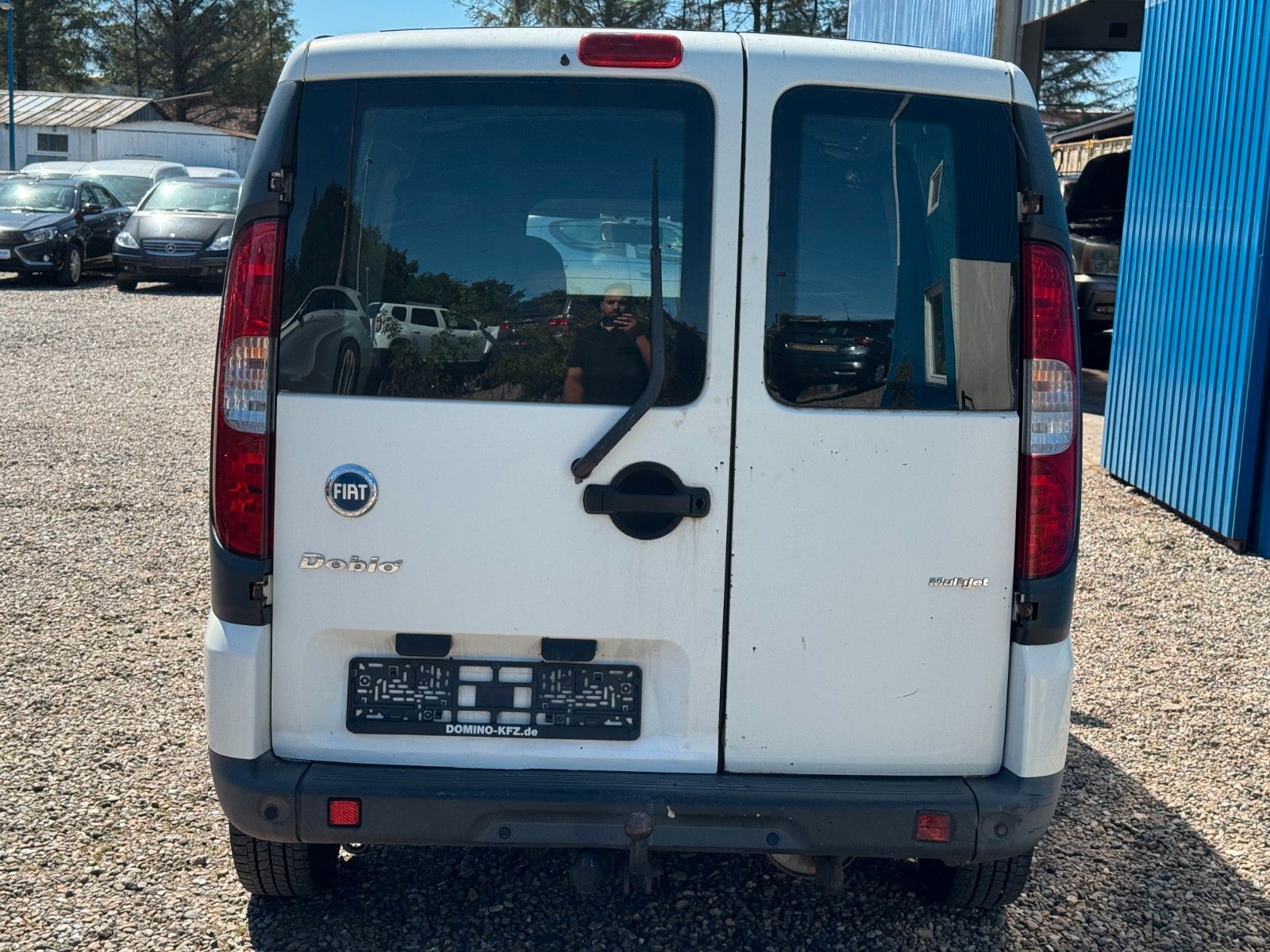 Fahrzeugabbildung Fiat Doblo 1.9 JTD SX **Maxi**Kasten**AHK**HU 07/27**
