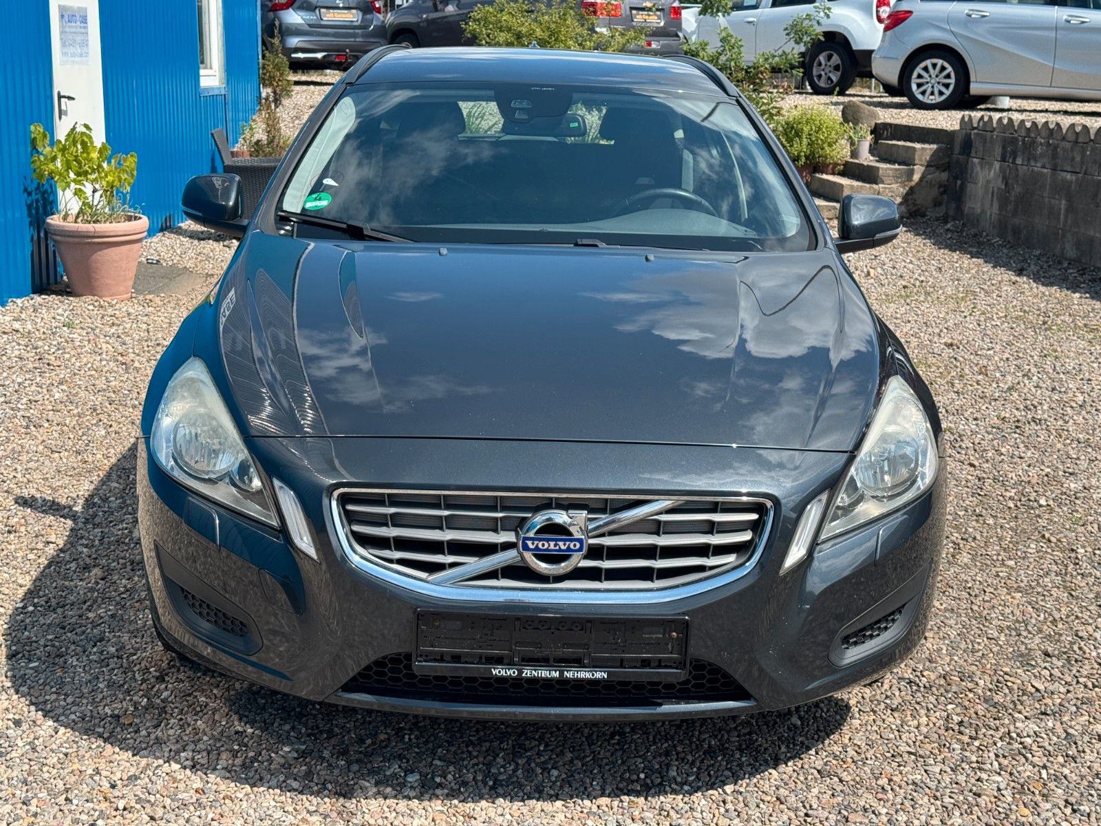 Fahrzeugabbildung Volvo V60 Kombi**Kinetic**Klima**Navi**HU 01/2026**
