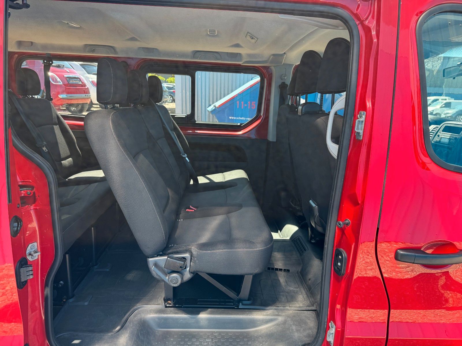 Fahrzeugabbildung Renault Trafic L1H1*Authentique*9 Sitzer*Klima*Standhei*