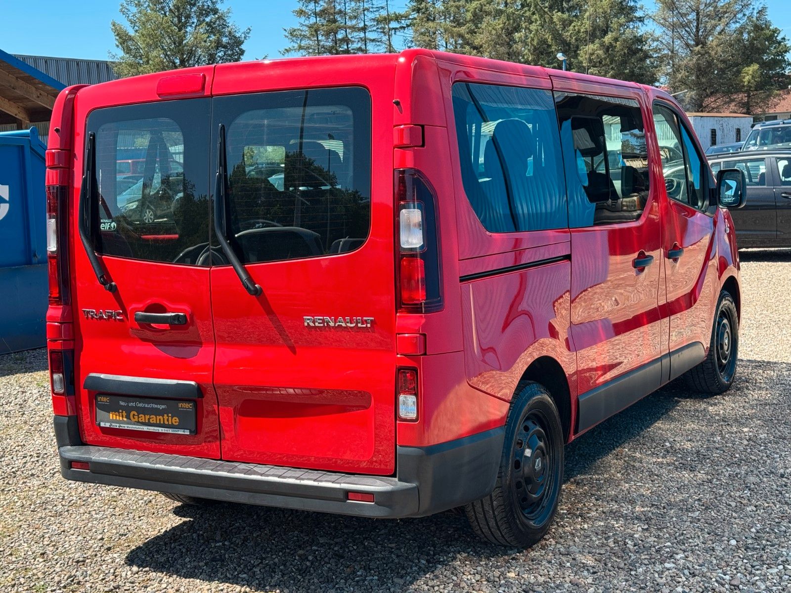 Fahrzeugabbildung Renault Trafic L1H1*Authentique*9 Sitzer*Klima*Standhei*