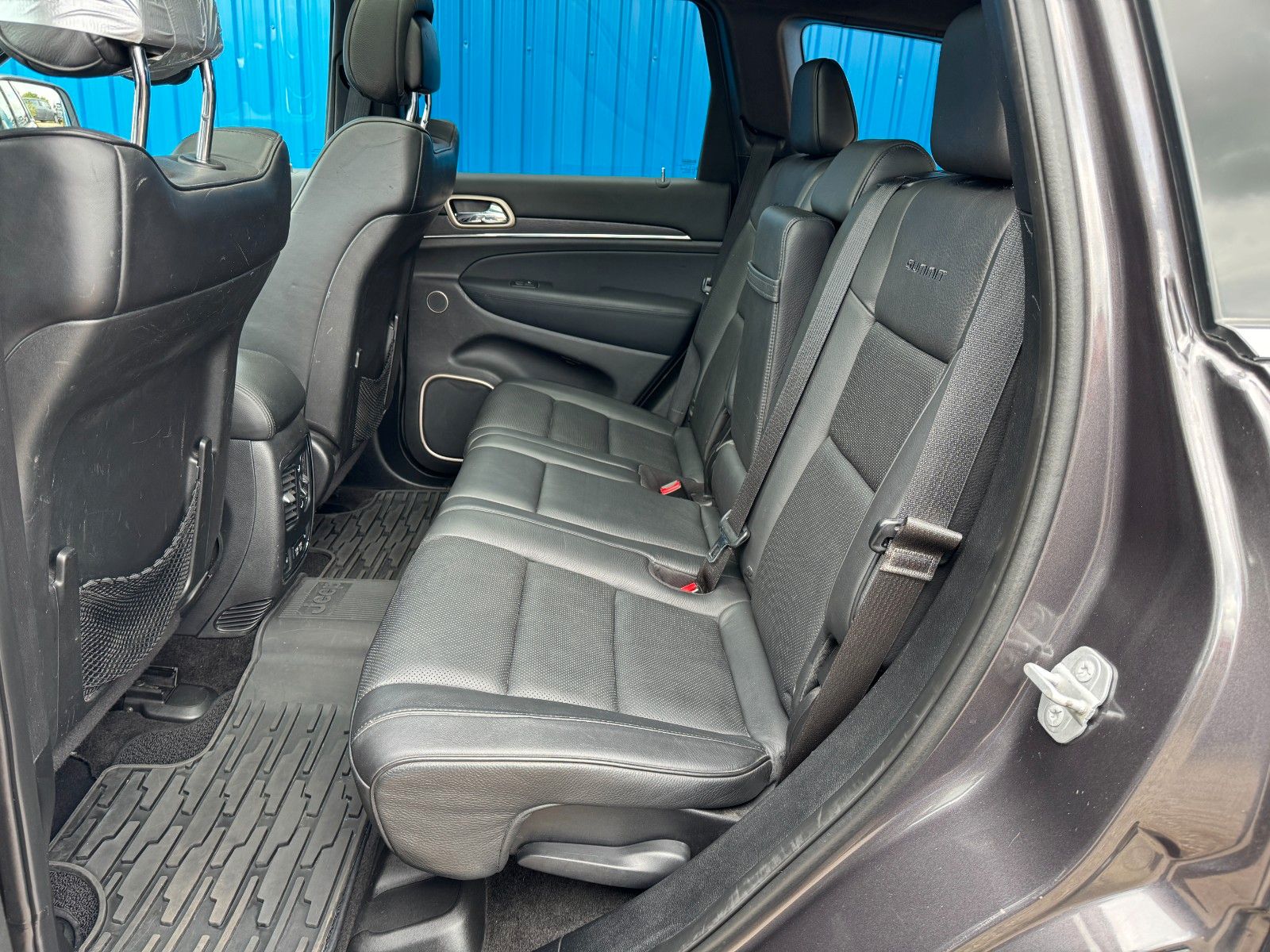 Fahrzeugabbildung Jeep Grand Cherokee 3.0 CRD**Summit**VOLL**EURO 5**