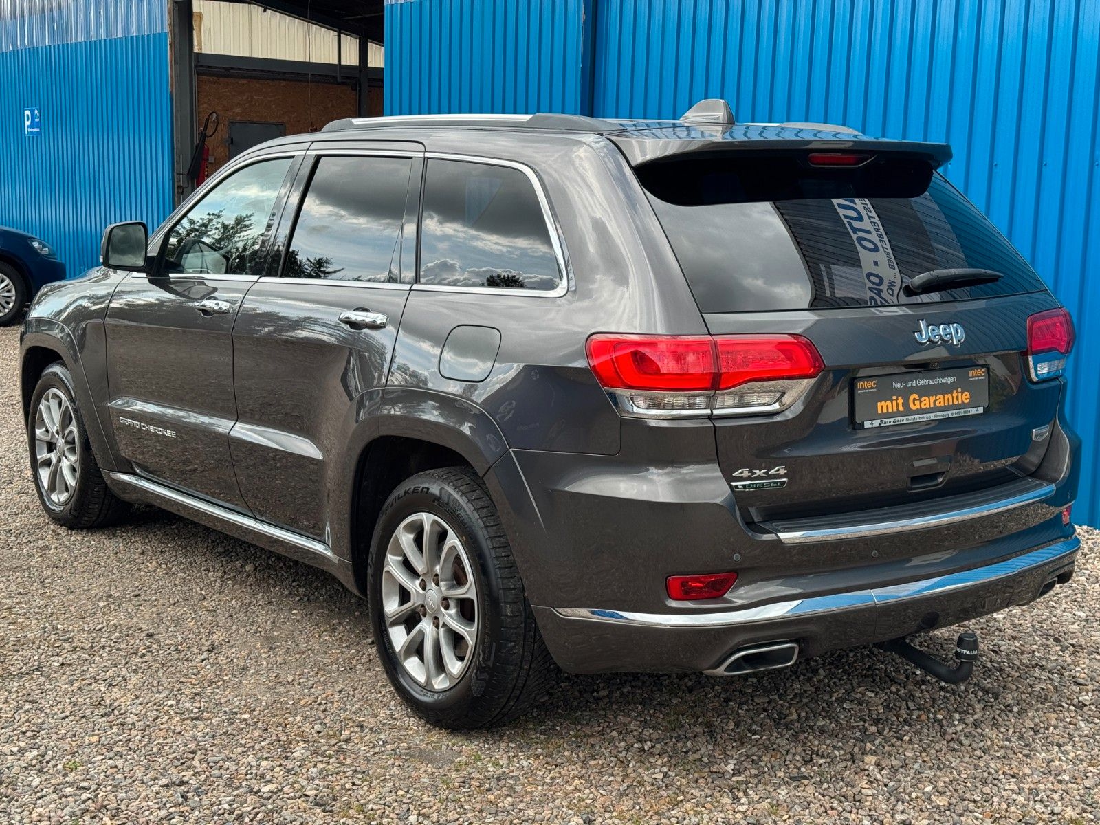 Fahrzeugabbildung Jeep Grand Cherokee 3.0 CRD**Summit**VOLL**EURO 5**