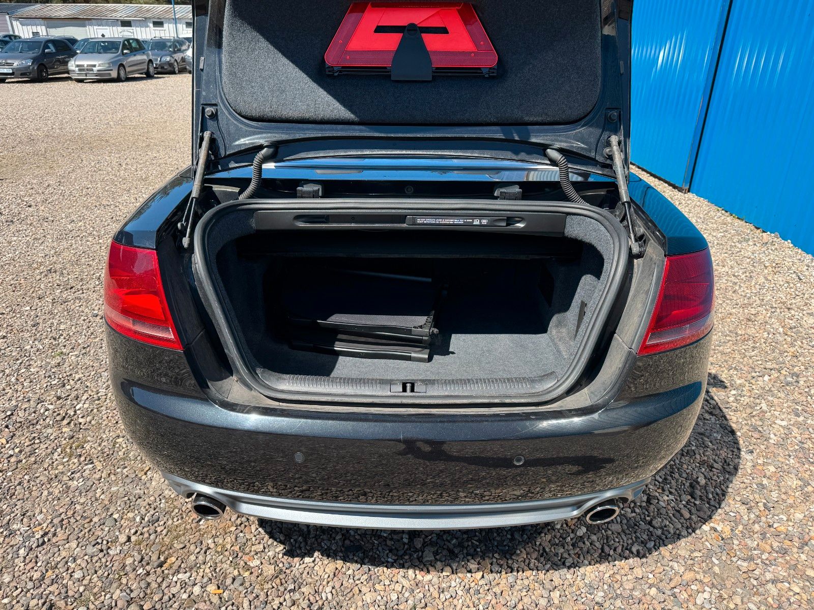 Fahrzeugabbildung Audi A4 Cabriolet 1.8 T*Automatik*S-Line*Leder*Xenon*