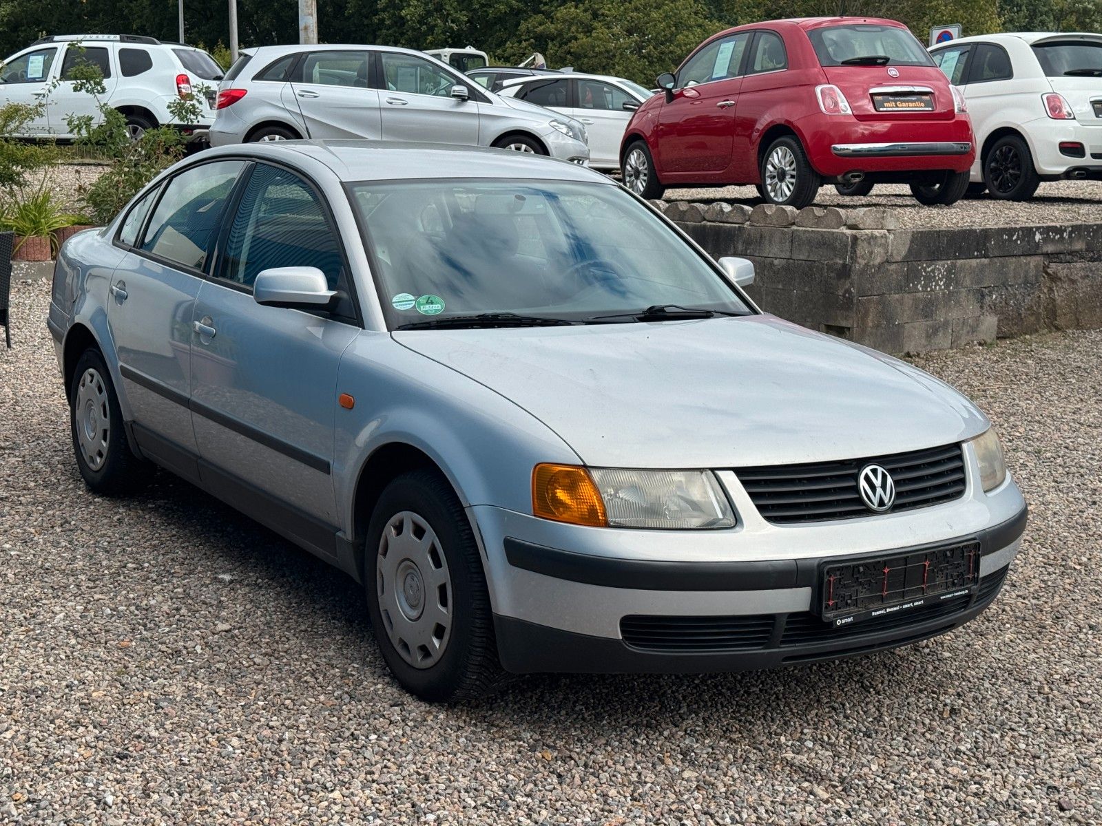 Fahrzeugabbildung Volkswagen Passat Limousine 1,6**Klima**1.Hand**115TKM**
