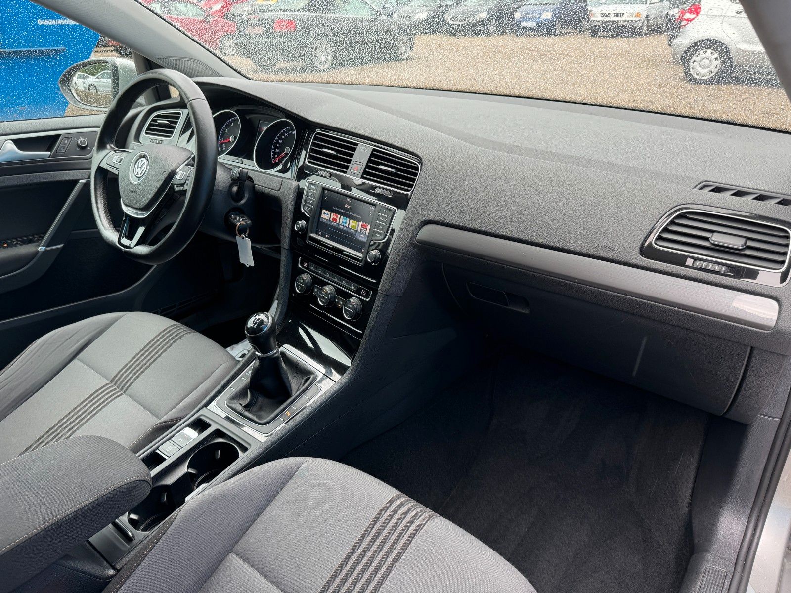 Fahrzeugabbildung Volkswagen Golf VII Variant**Allstar**AHK**Temp**SHZ**