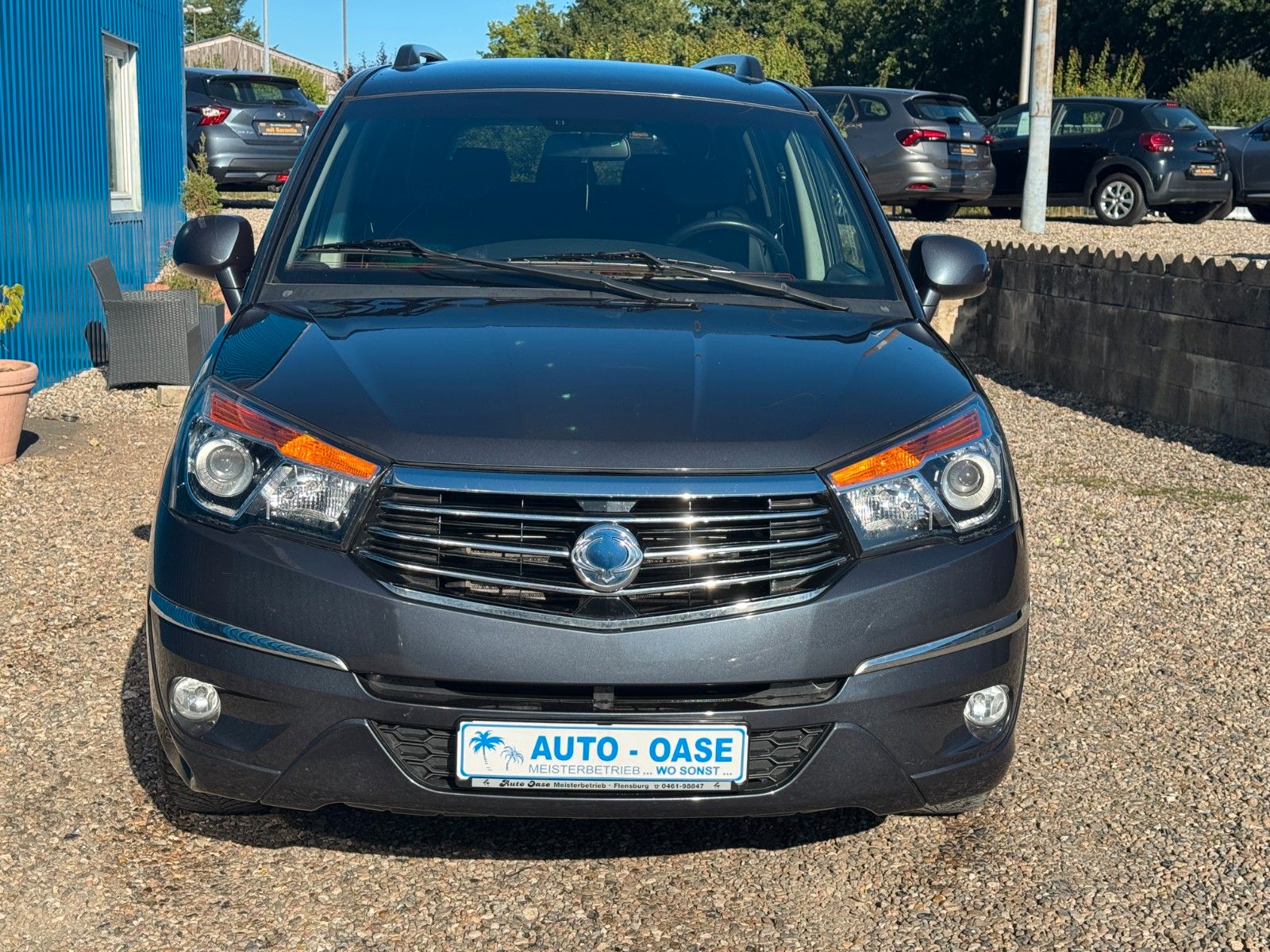 Fahrzeugabbildung Ssangyong Rodius Turismo 2WD**7 SITZER**Klima**LEDER**