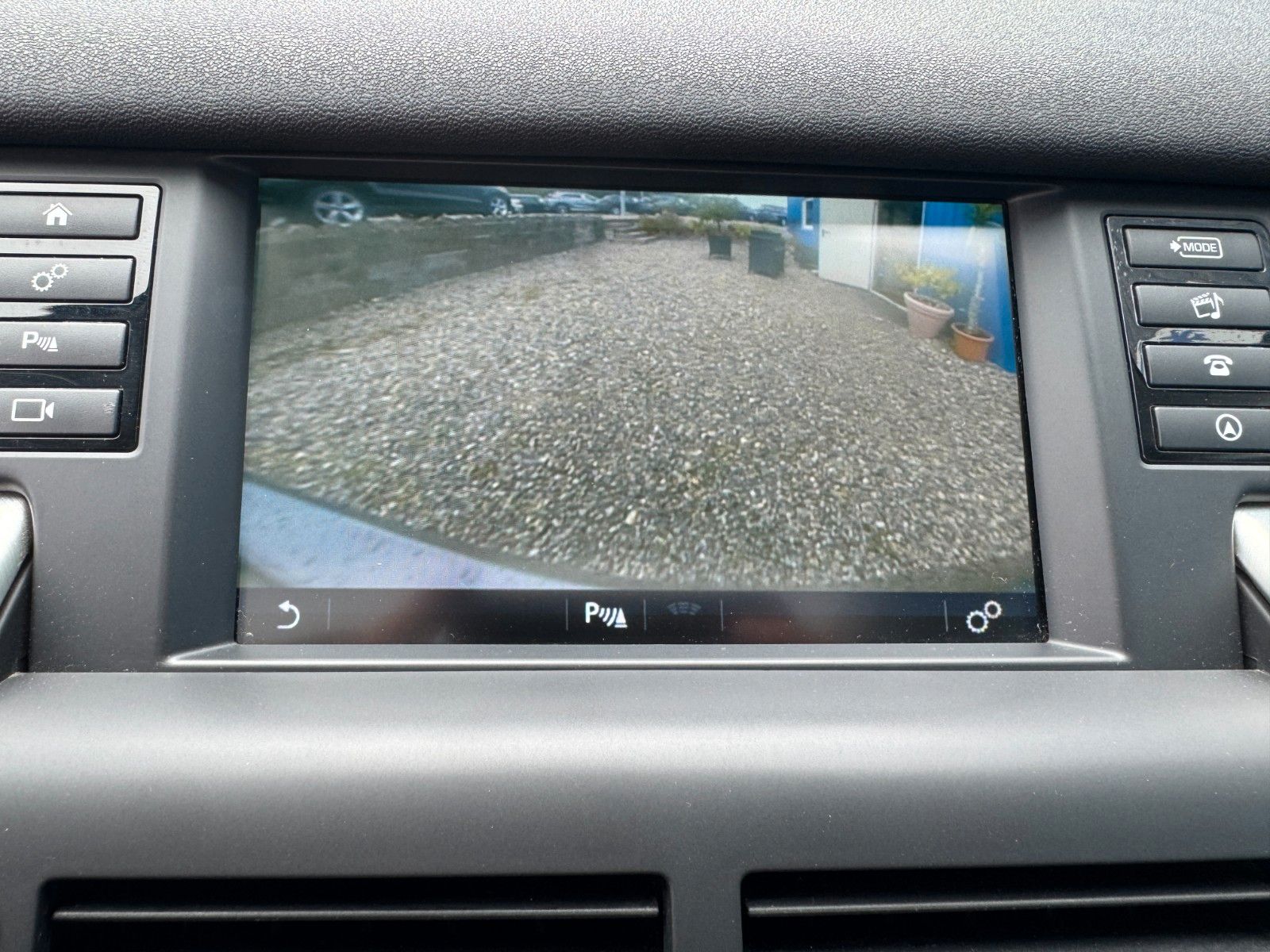 Fahrzeugabbildung Land Rover Discovery Sport HSE**7 SITZER**AHK**