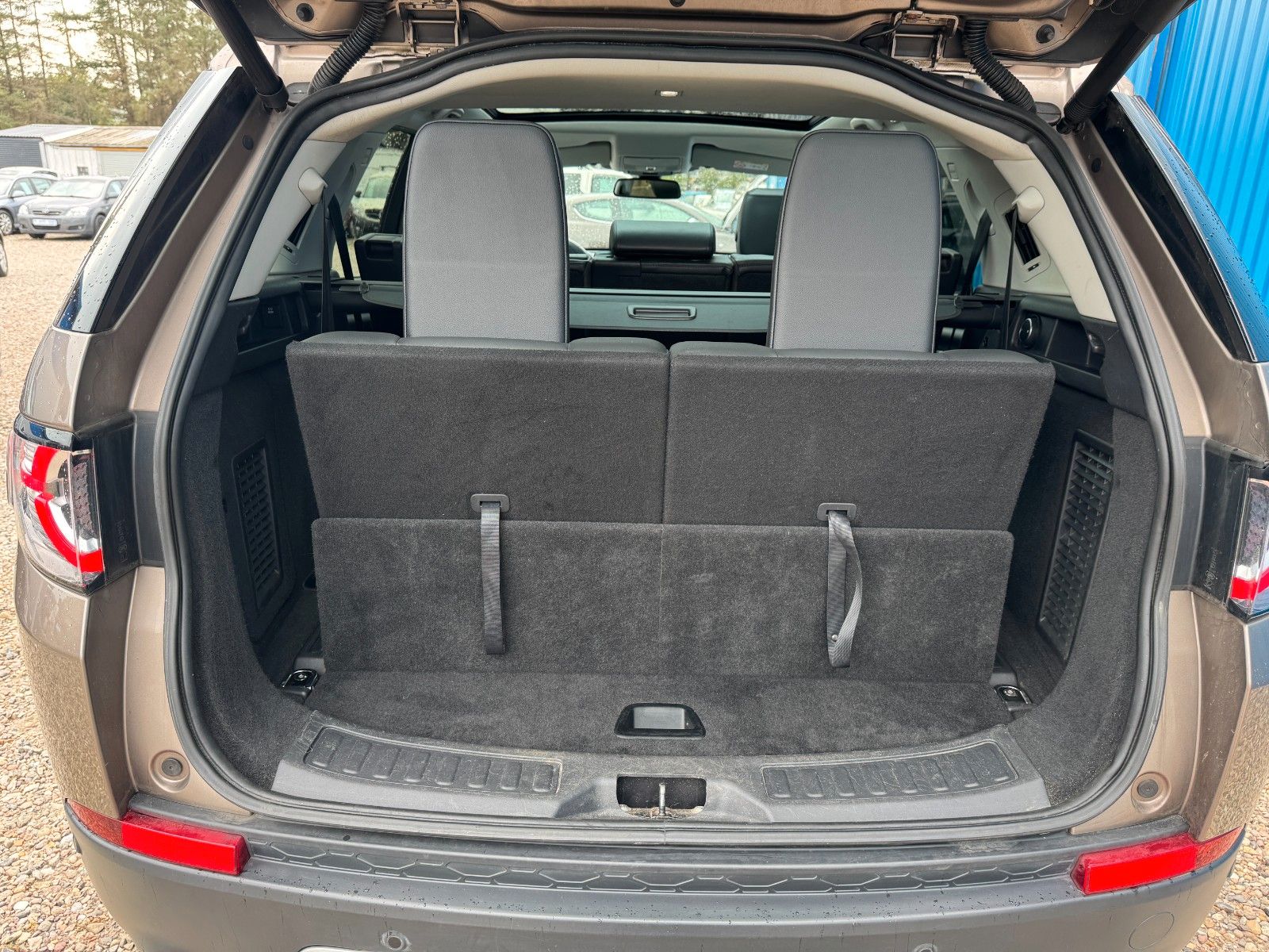 Fahrzeugabbildung Land Rover Discovery Sport HSE**7 SITZER**AHK**