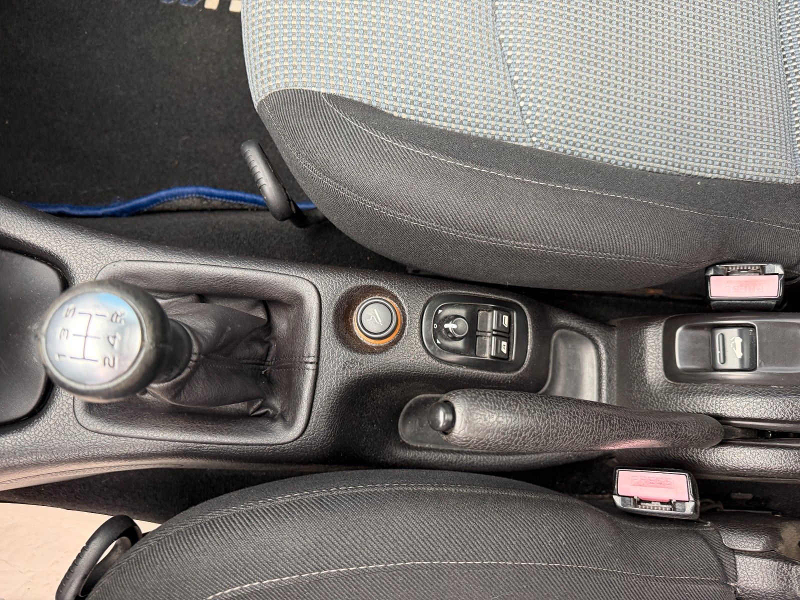 Fahrzeugabbildung Peugeot 206 Cabriolet CC Filou**HU&AU Neu**