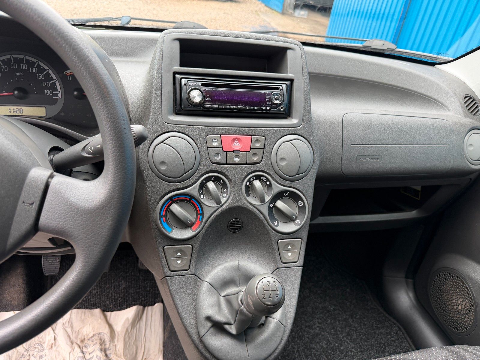 Fahrzeugabbildung Fiat Panda 1.1 8V Active**Allwetter*HU&AU neu**