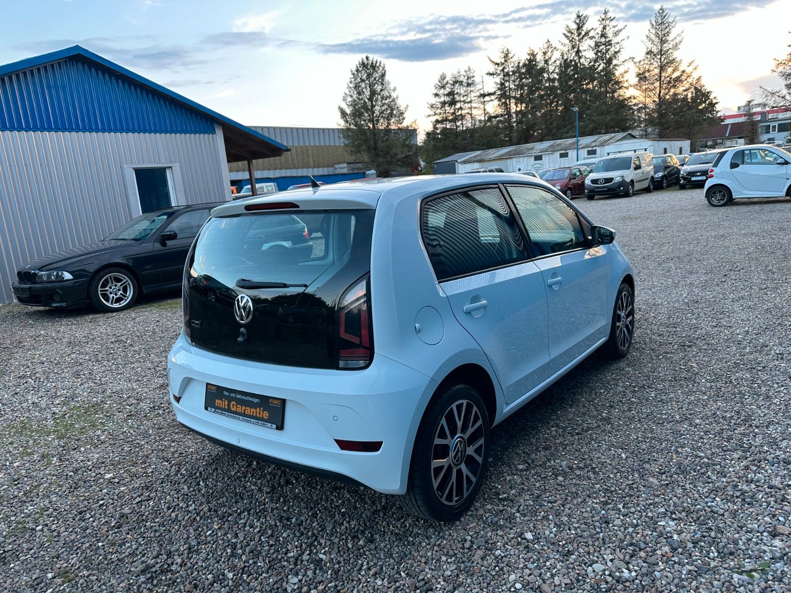 Fahrzeugabbildung Volkswagen up! move up! BMT/Start-Stopp