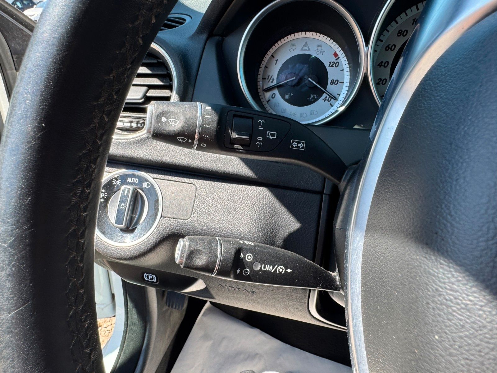 Fahrzeugabbildung Mercedes-Benz C 220 T CDI *Avantgarde**Automatik**HU 04/2026*