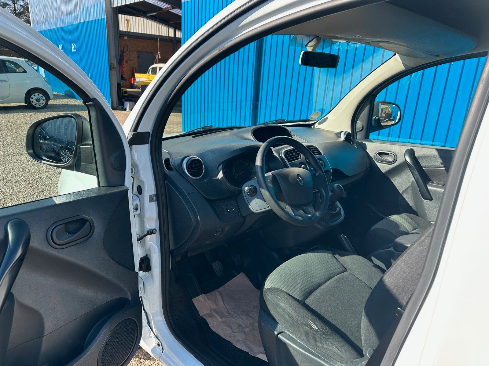 Fahrzeugabbildung Renault Kangoo Rapid Extra**87 TKM*2.Hand**