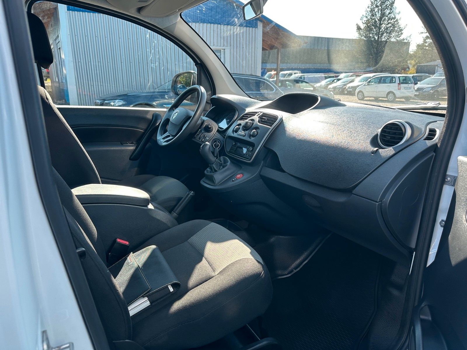 Fahrzeugabbildung Renault Kangoo Rapid Extra**87 TKM*2.Hand**