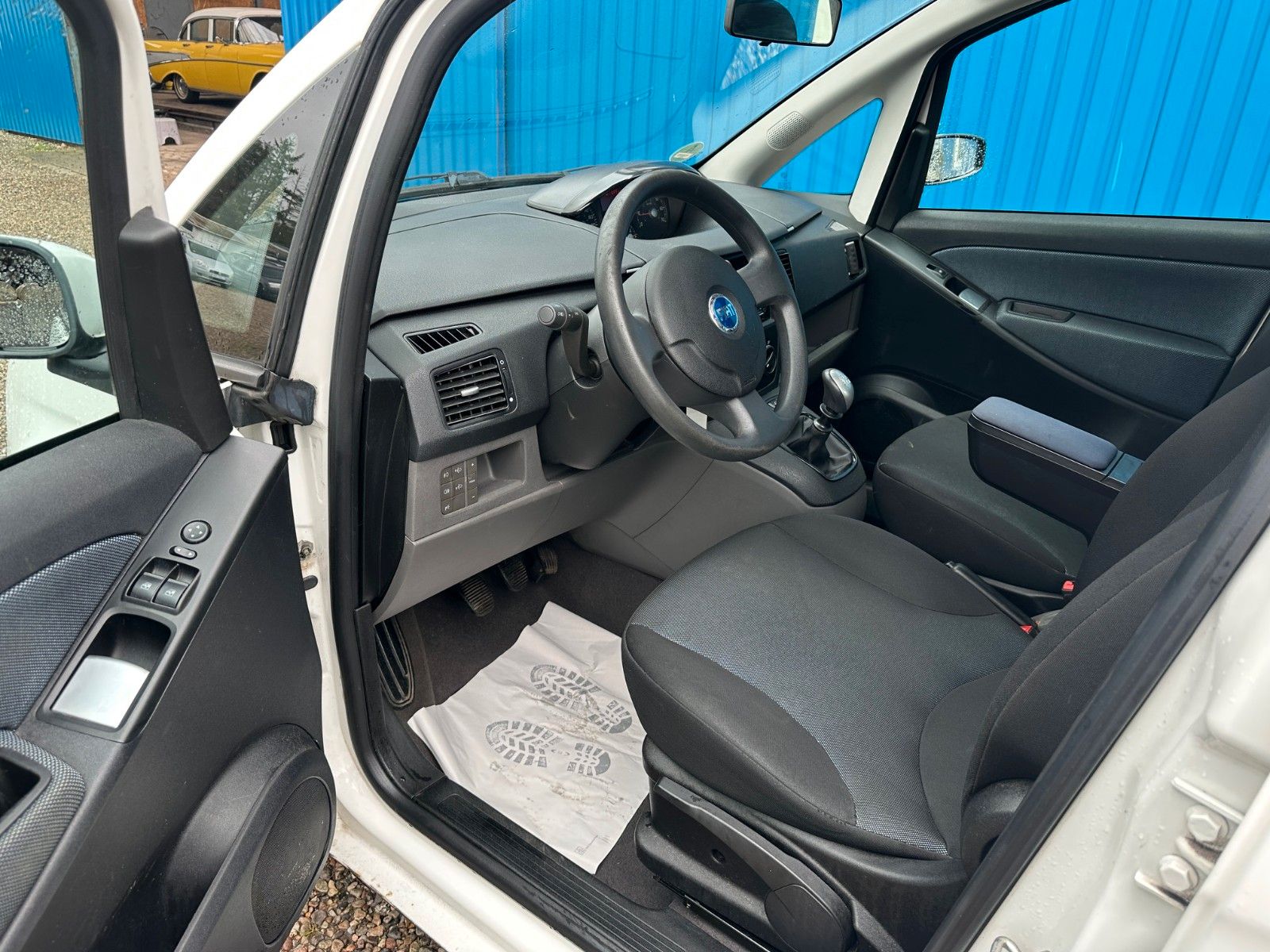 Fahrzeugabbildung Fiat Idea 1.4 8V Dynamic**Klima**