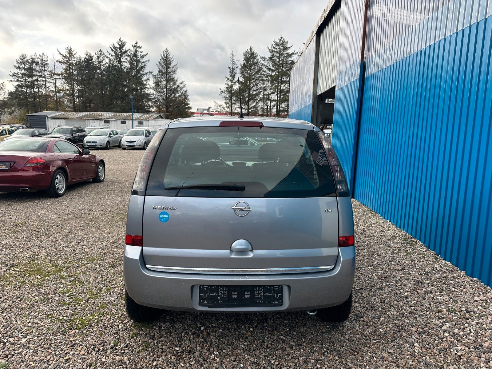 Fahrzeugabbildung Opel Meriva**Allwetterreifen*Klimaautomaik**