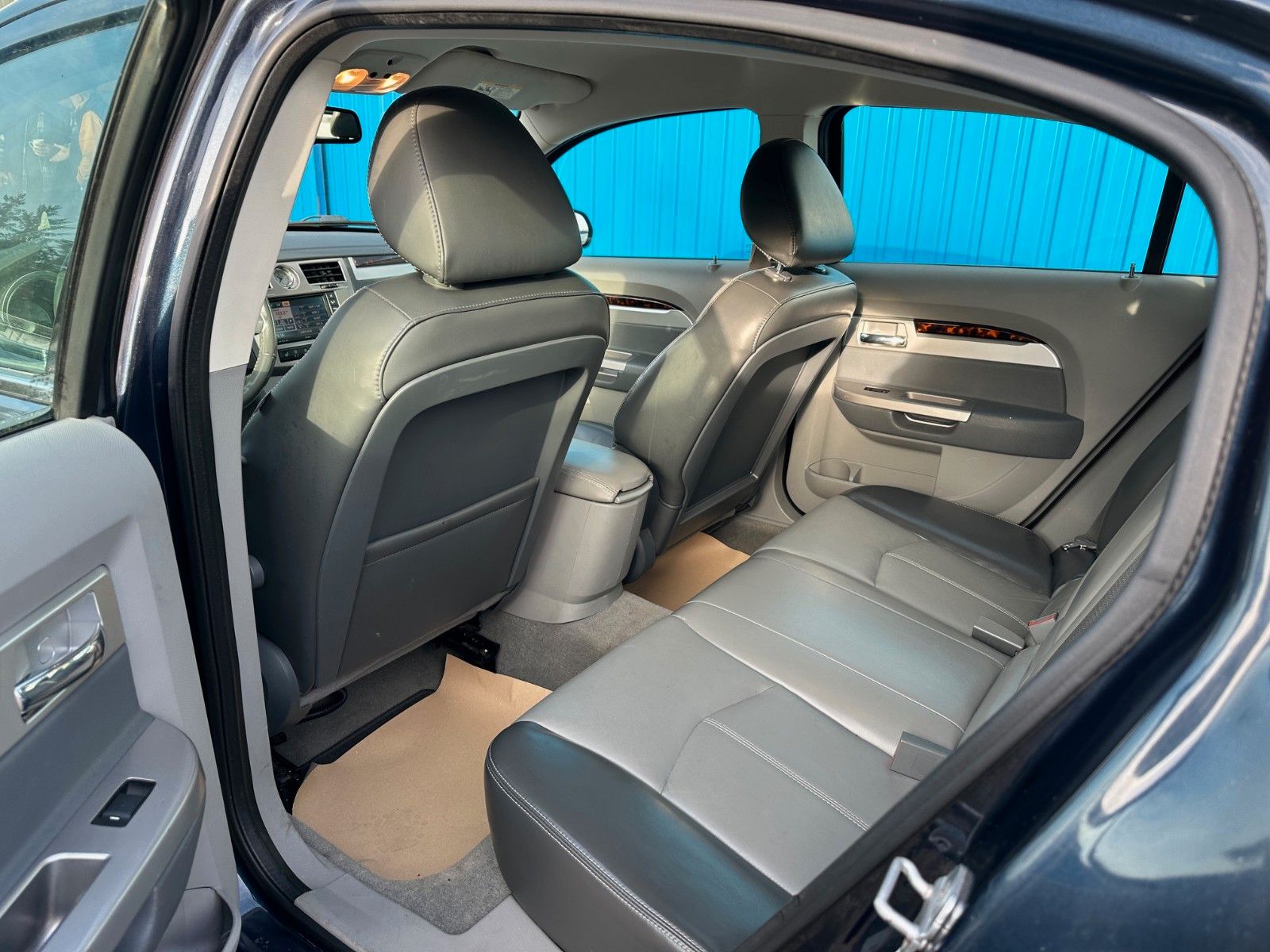 Fahrzeugabbildung Chrysler Sebring**LPG Gas**Leder**Klima**