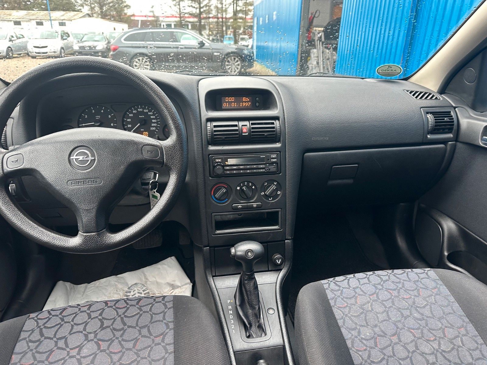 Fahrzeugabbildung Opel Astra 1.6 16V Comfort**Automatik*Schiebedach**