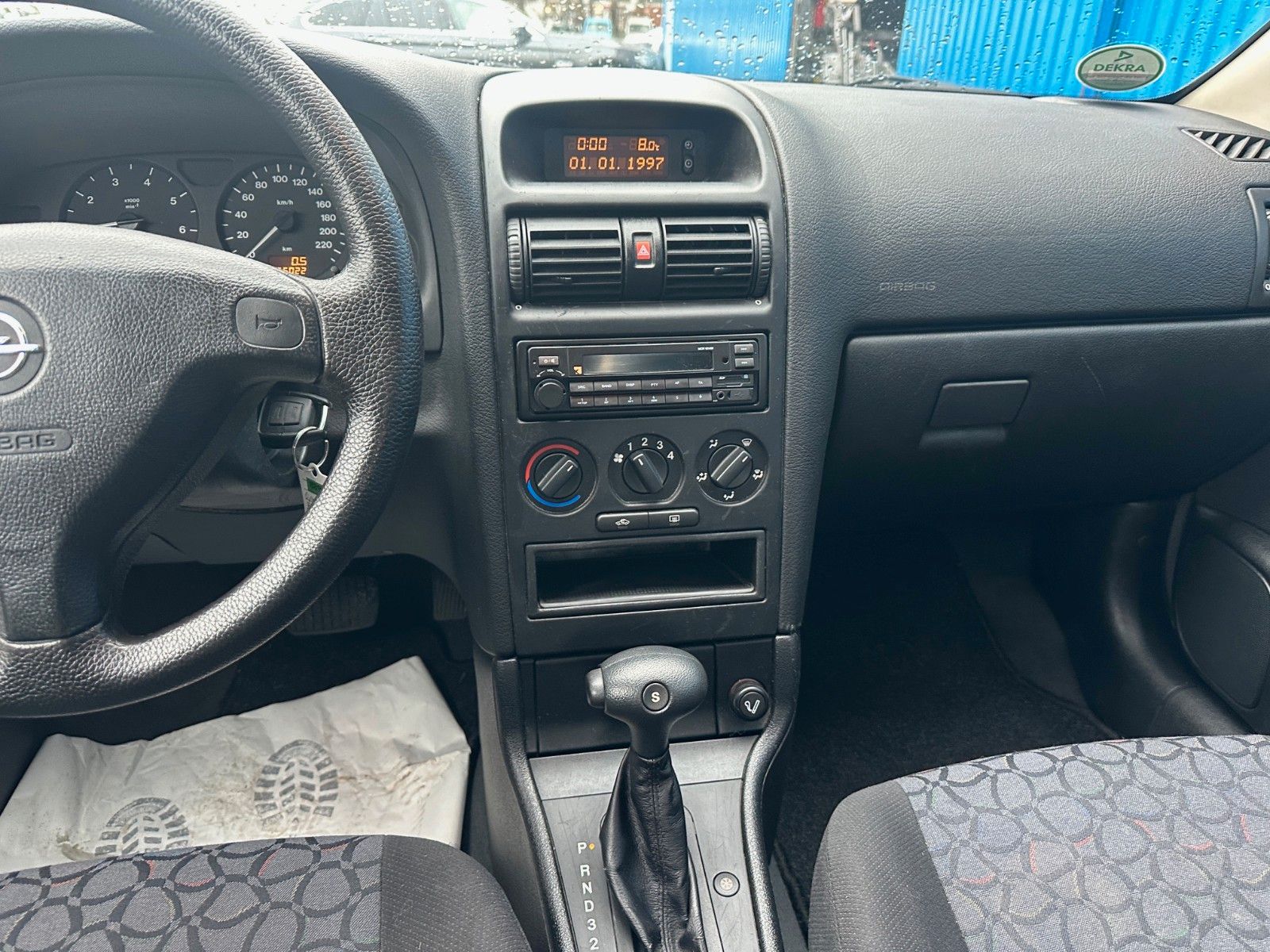 Fahrzeugabbildung Opel Astra 1.6 16V Comfort**Automatik*Schiebedach**