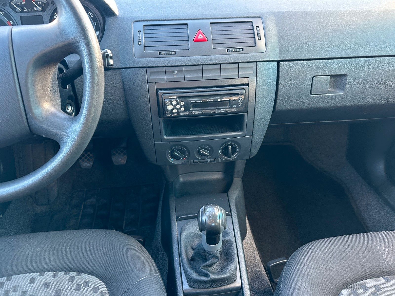 Fahrzeugabbildung SKODA Fabia Classic**Klima*HU&AU neu**