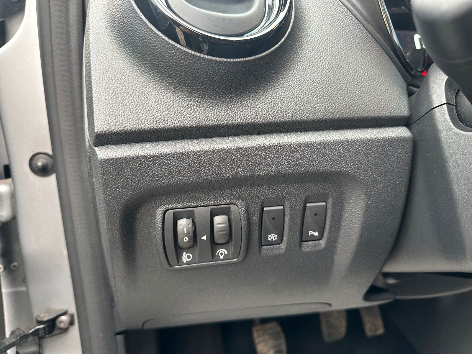 Fahrzeugabbildung Renault Captur**Intens**Temp**Kamera**Klima**