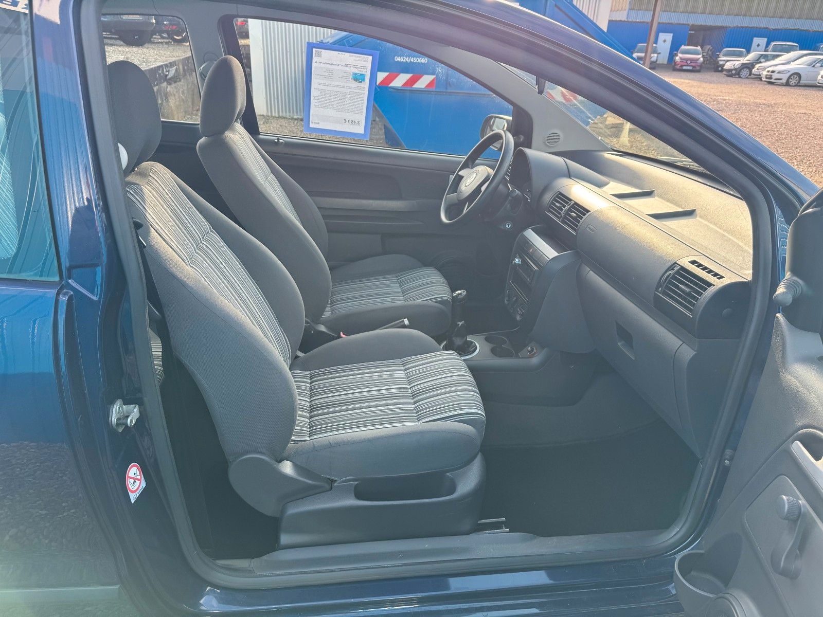 Fahrzeugabbildung Volkswagen Fox Basis**Allwetterreifen*HU & AU neu**