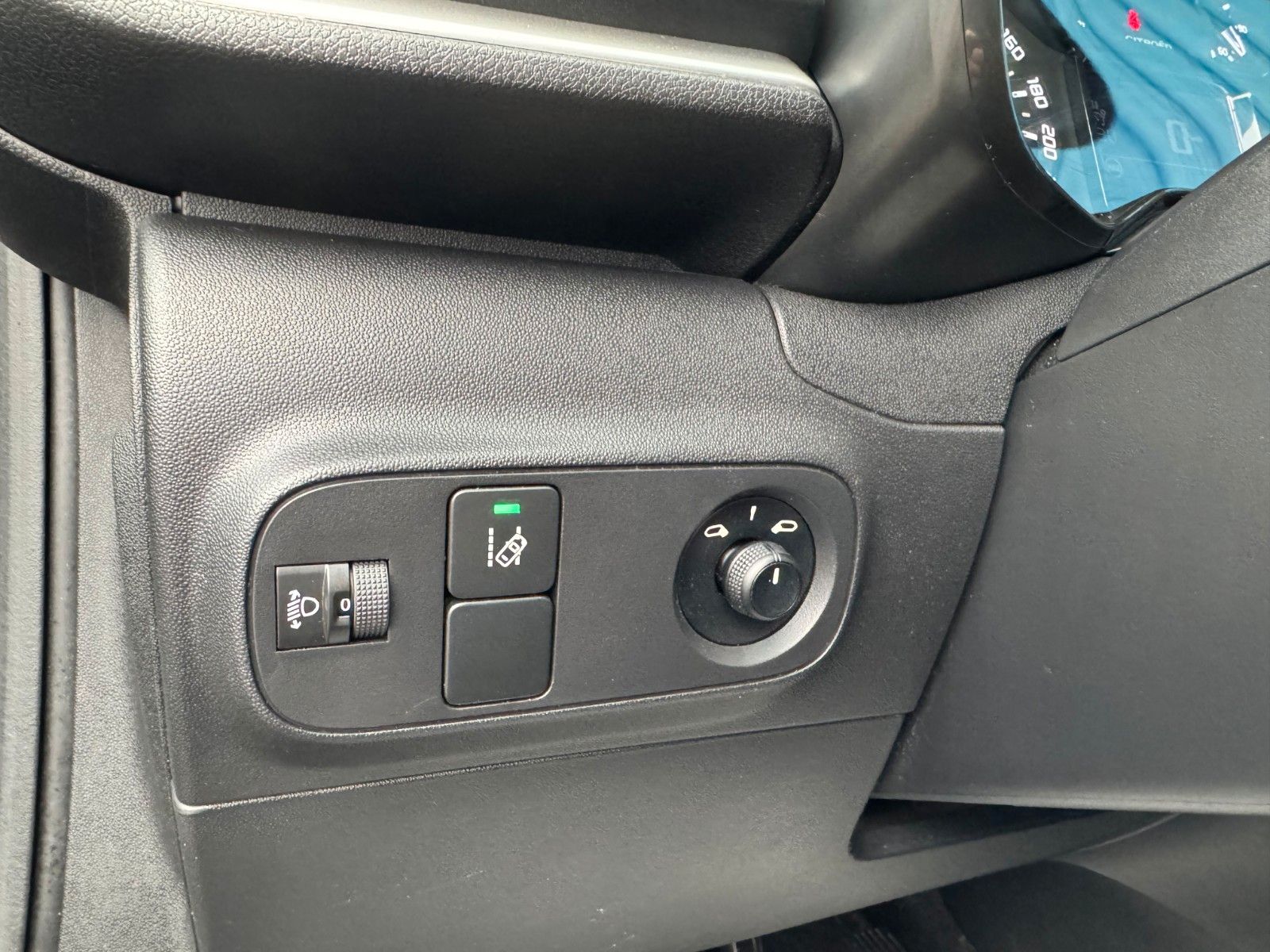 Fahrzeugabbildung Citroën C3**Feel**59 TKM**Klima**Temp**Spurhaltass**