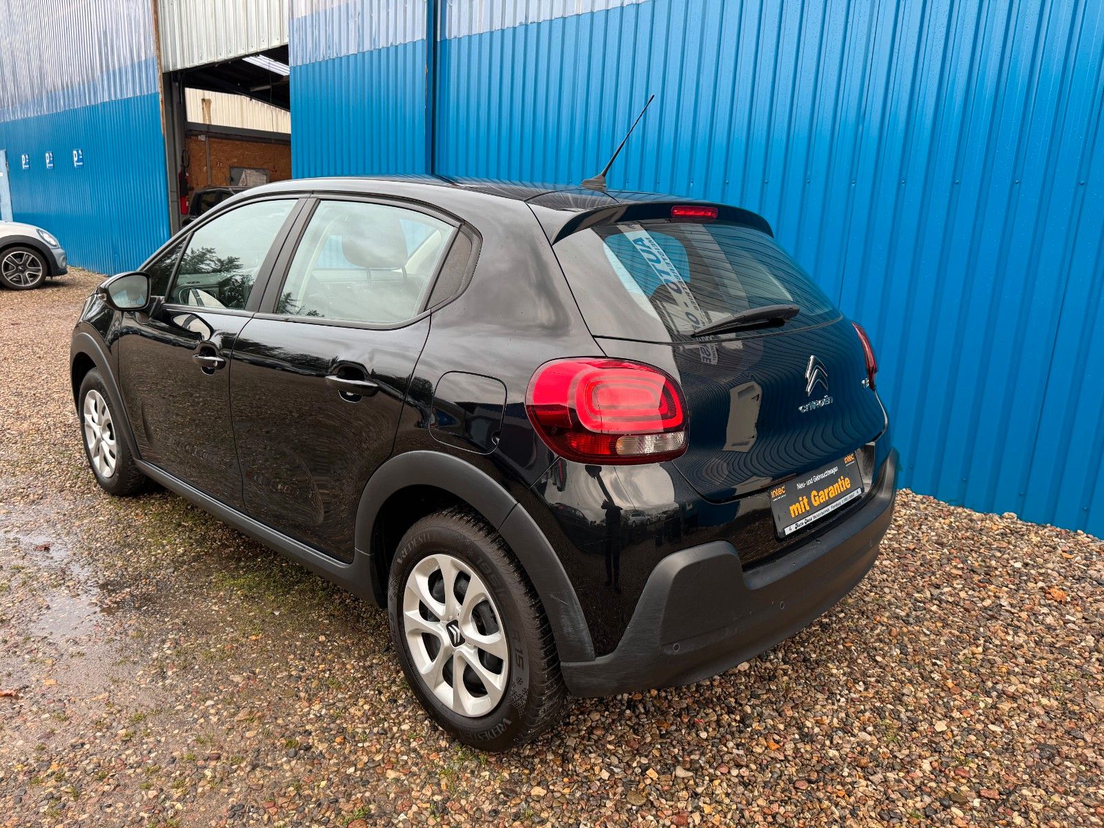 Fahrzeugabbildung Citroën C3**Feel**59 TKM**Klima**Temp**Spurhaltass**