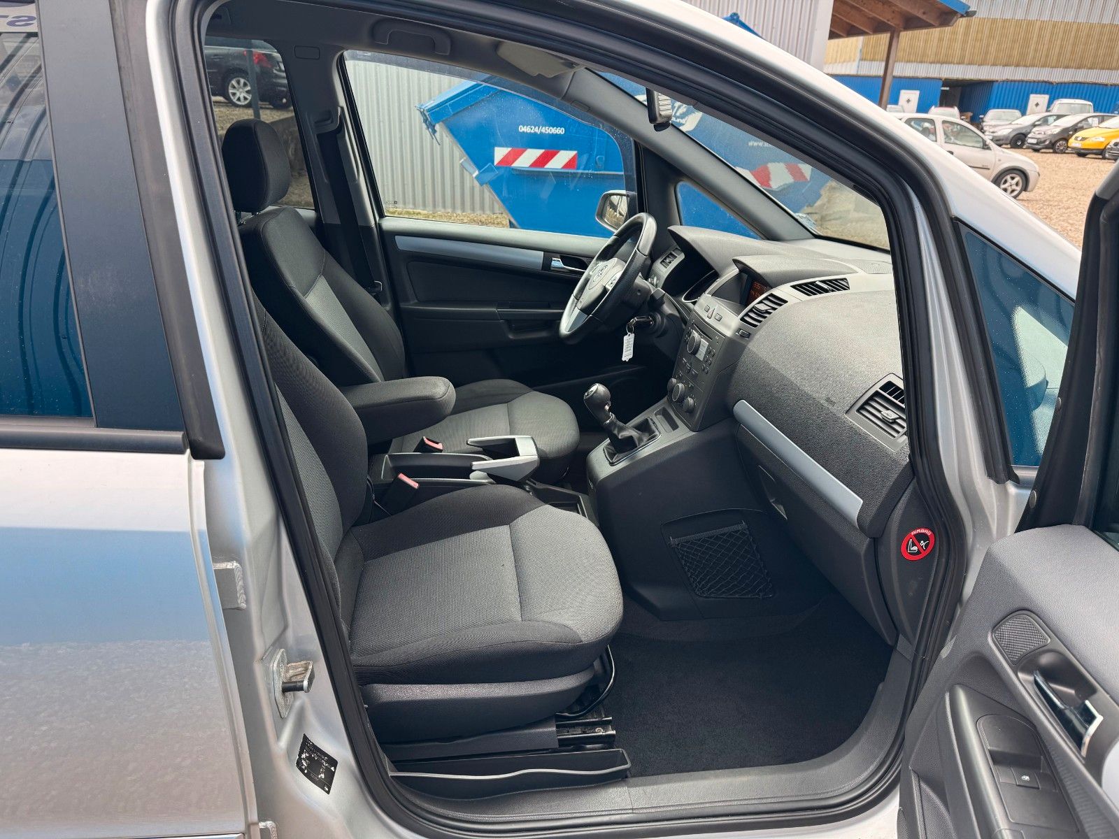 Fahrzeugabbildung Opel Zafira B **Edition**7. SITZER**AHK**Klima**