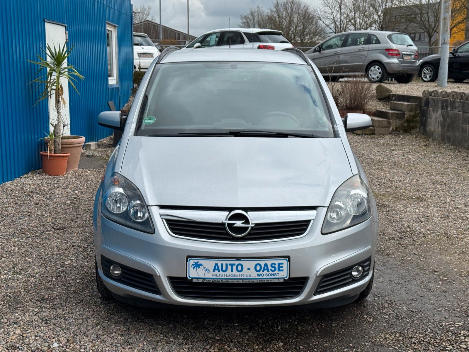 Fahrzeugabbildung Opel Zafira B **Edition**7. SITZER**AHK**Klima**