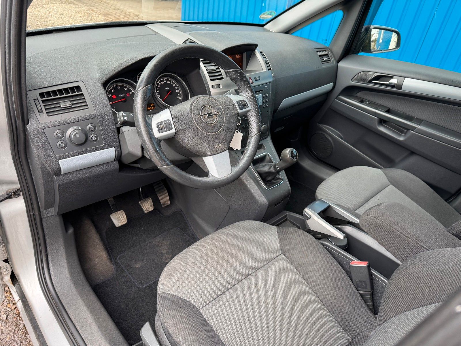 Fahrzeugabbildung Opel Zafira B **Edition**7. SITZER**AHK**Klima**